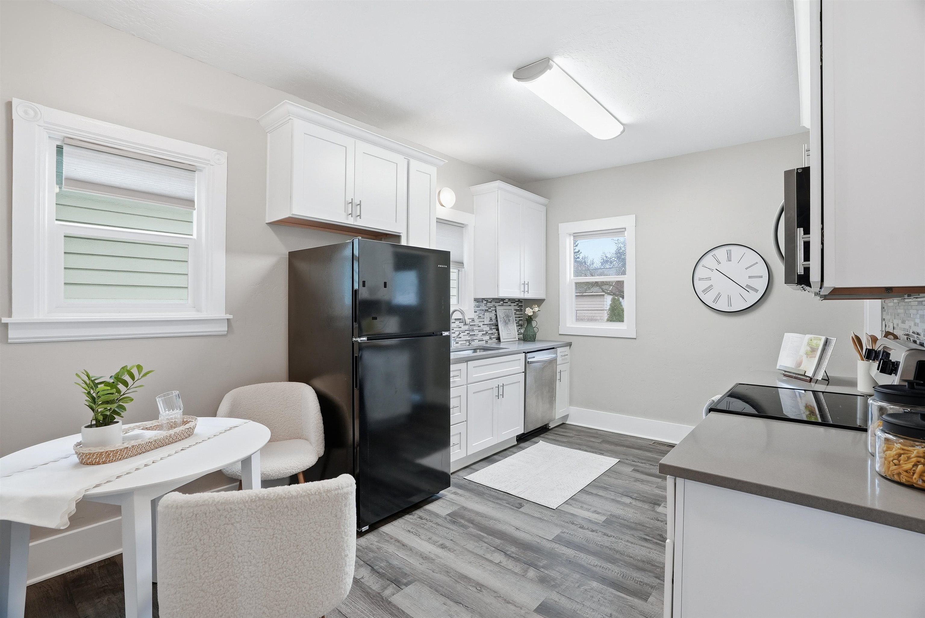 710 E Illinois Ave - Photo 10