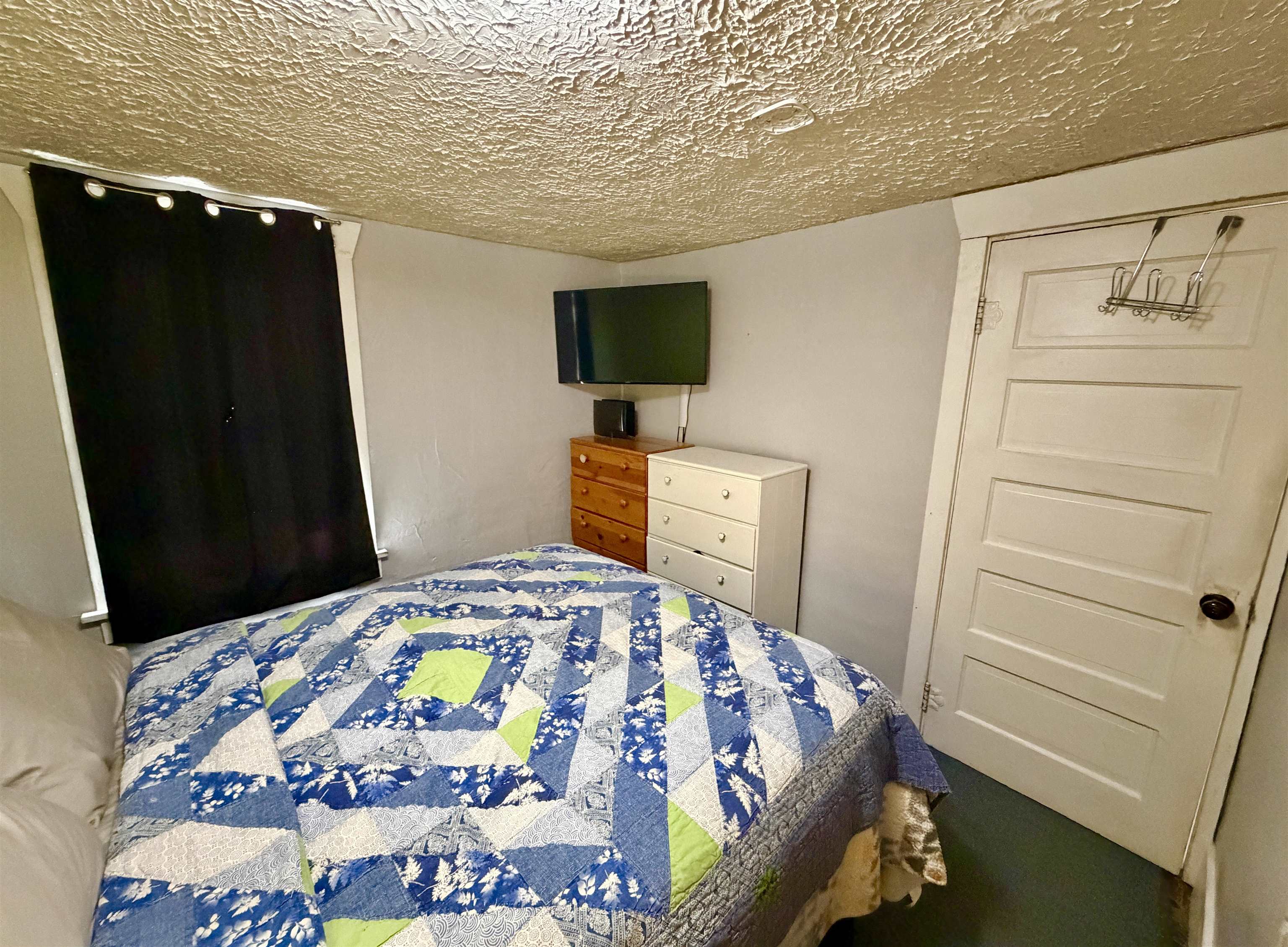 804 E 38th Ave - Photo 22