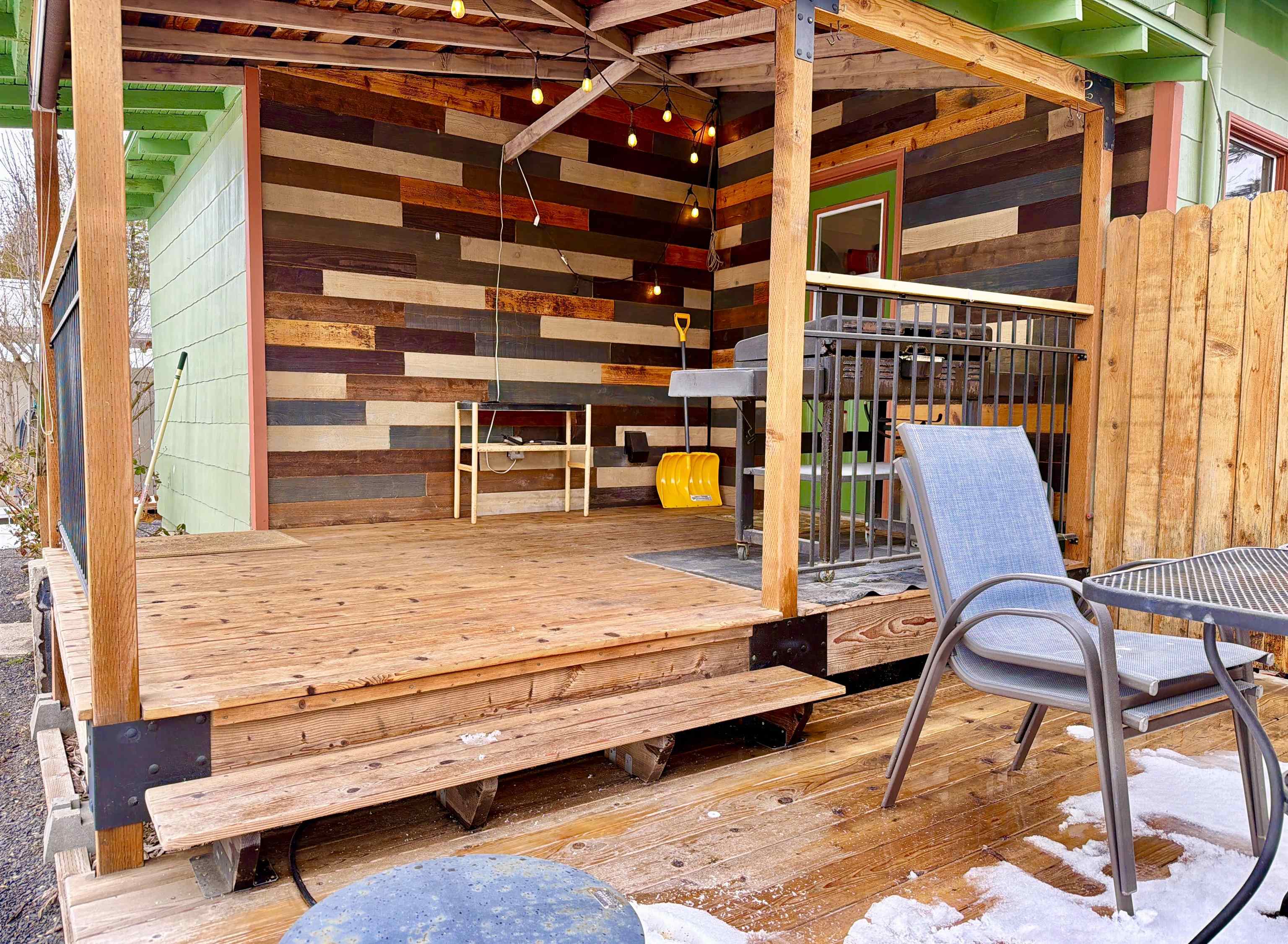 804 E 38th Ave - Photo 35