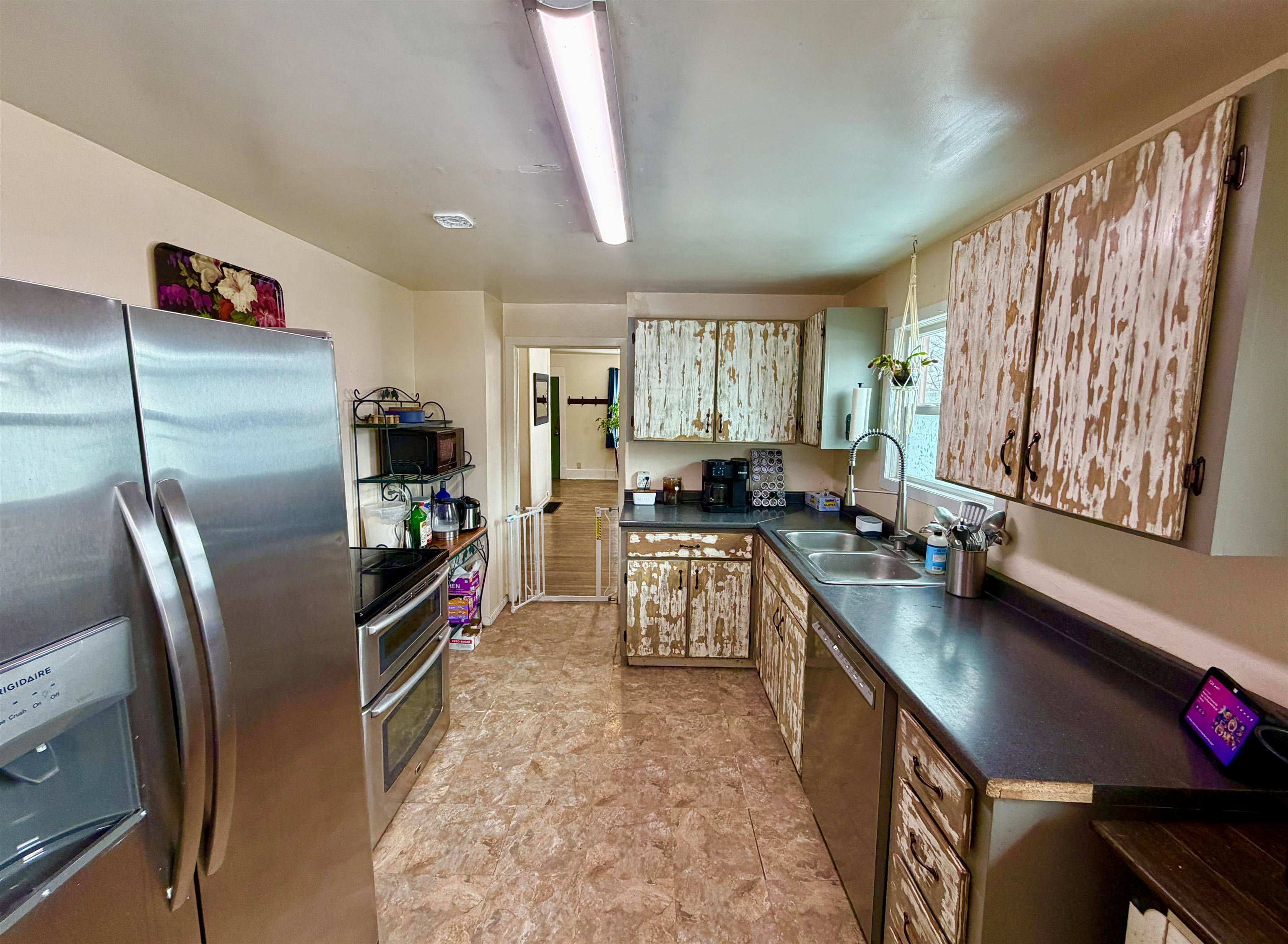 804 E 38th Ave - Photo 8