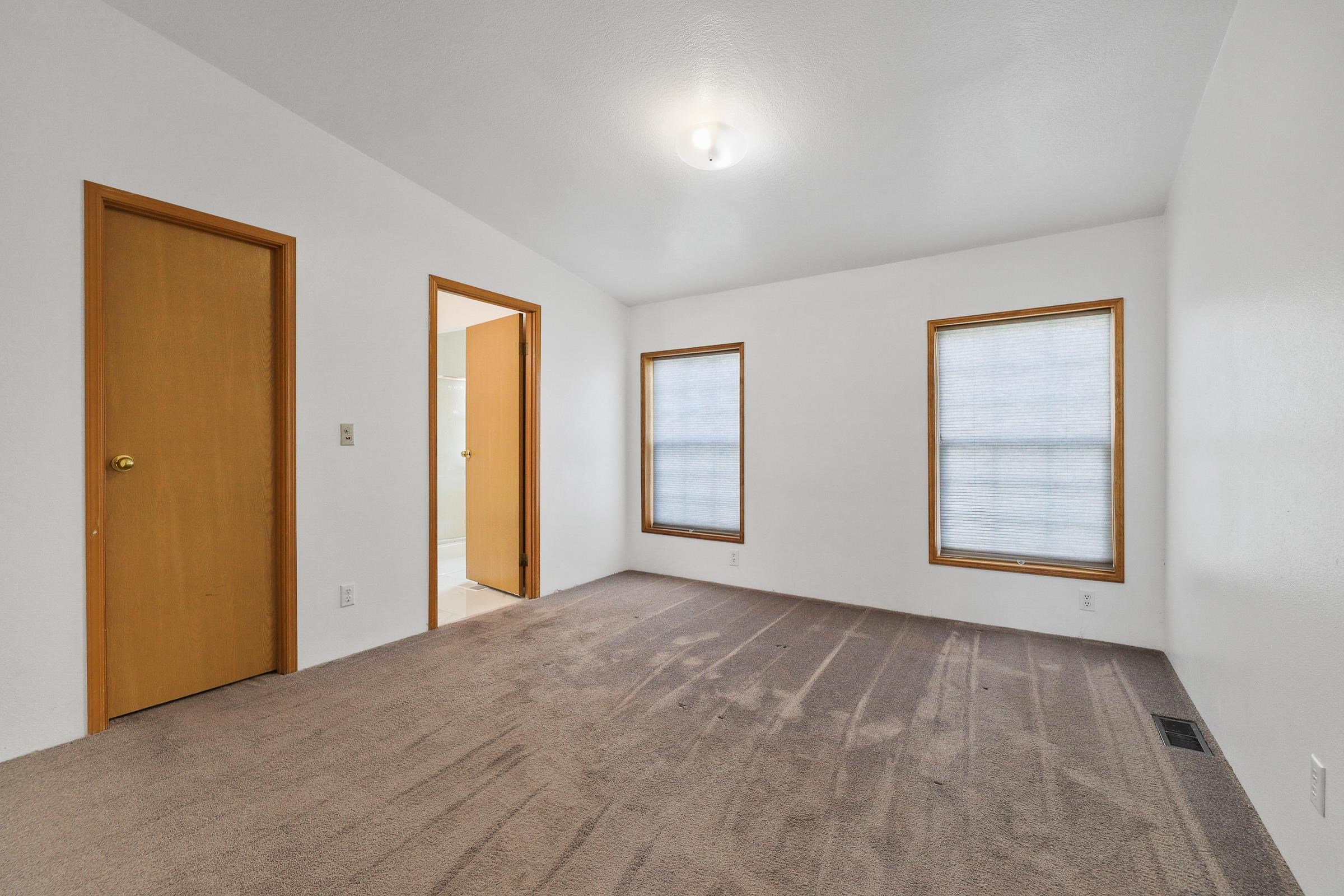 2201 N Craig Rd - Photo 12