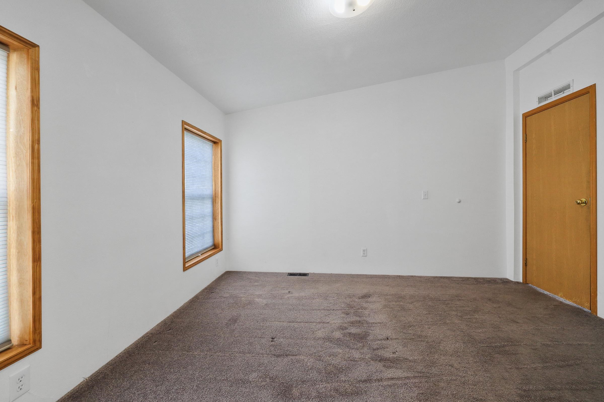 2201 N Craig Rd - Photo 13