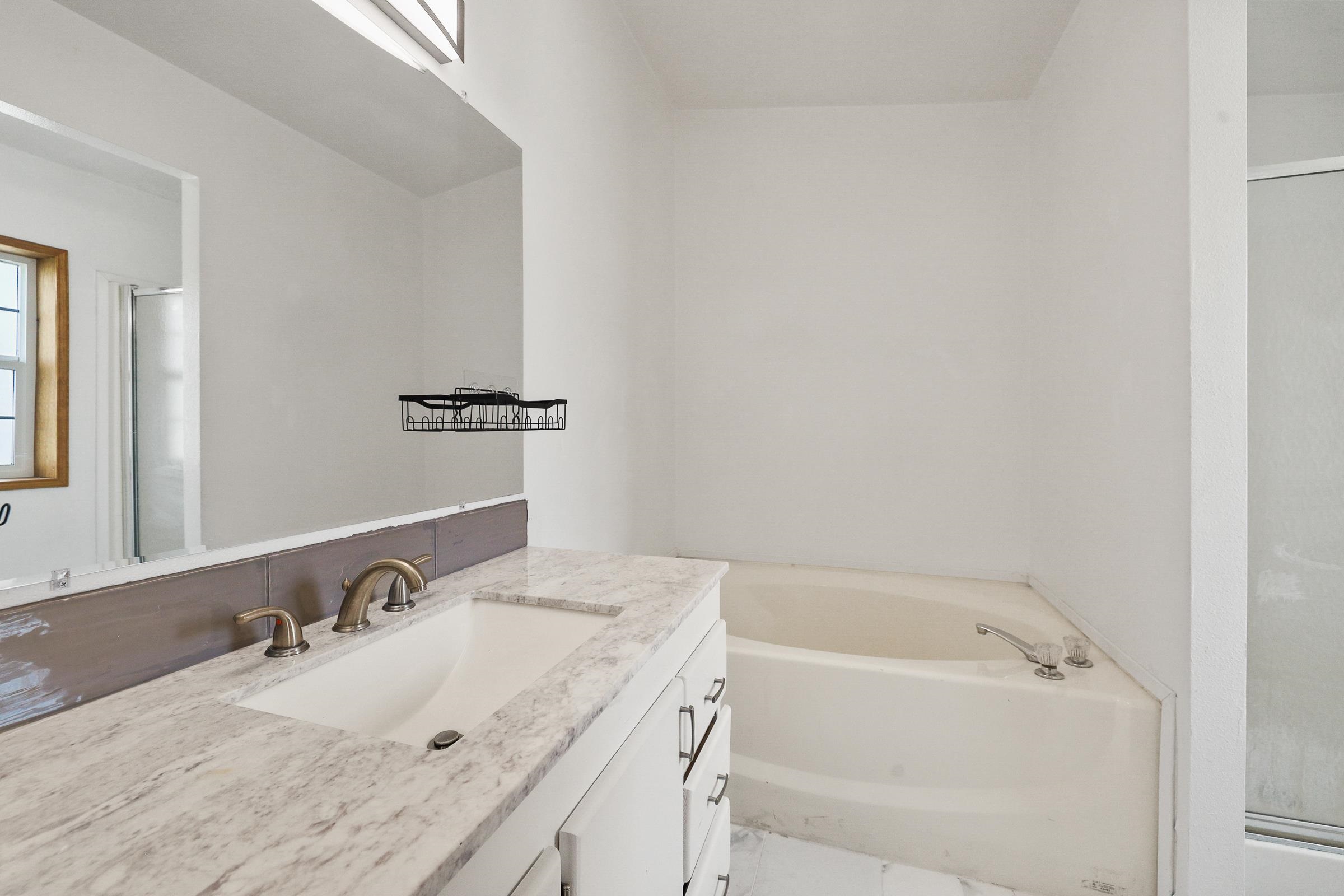 2201 N Craig Rd - Photo 14