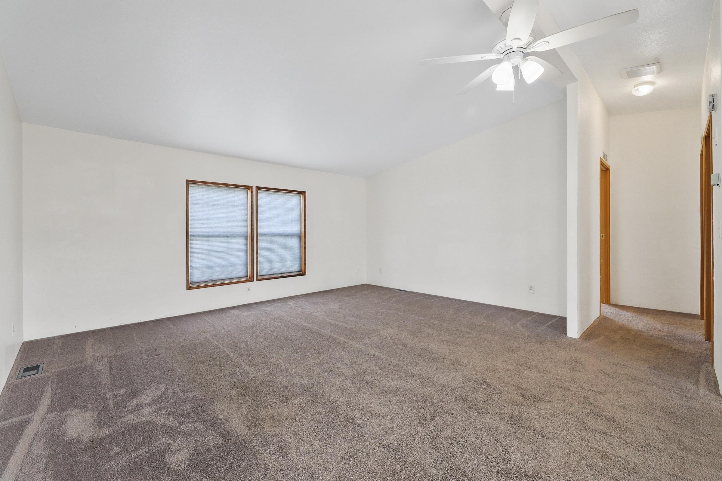 2201 N Craig Rd - Photo 5