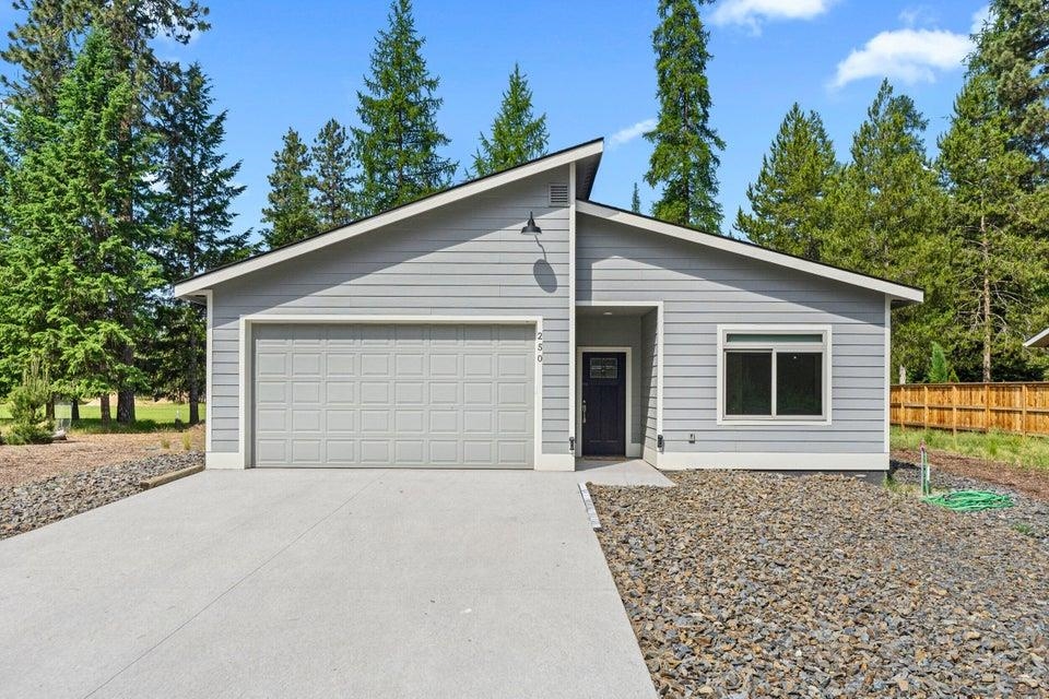 250 Hogans Way - Photo 1