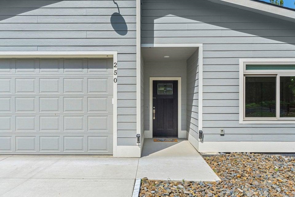 250 Hogans Way - Photo 5