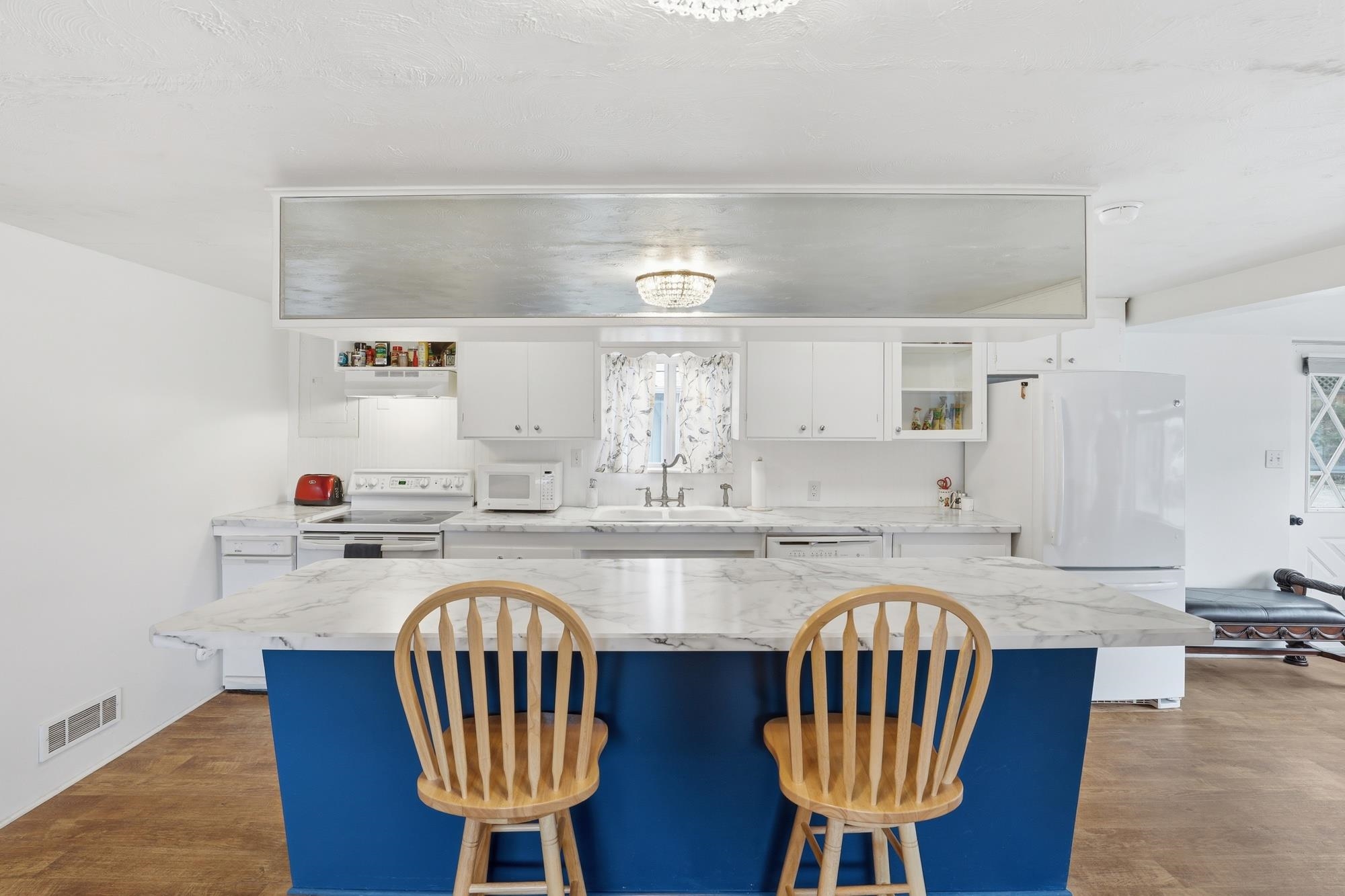 41914 Robert Rd - Photo 9