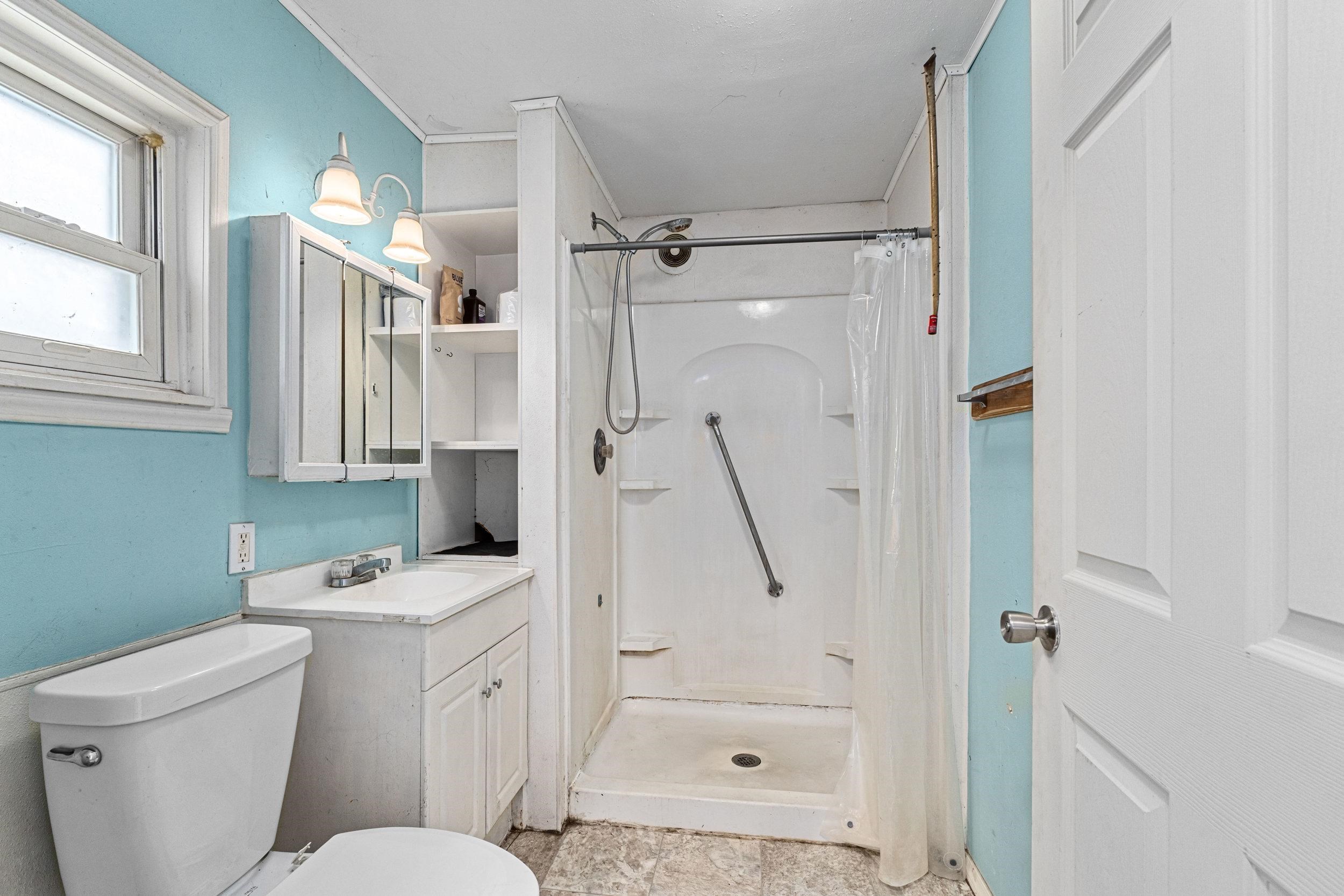444 W 1st Ave - Photo 16