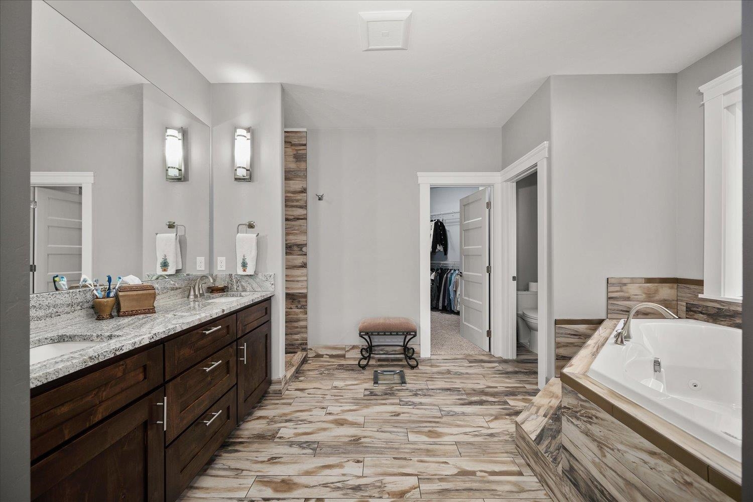 4701 W Morning Ln - Photo 18