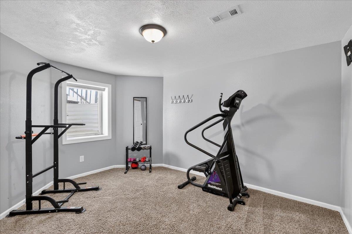 6802 S Conklin Rd - Photo 27