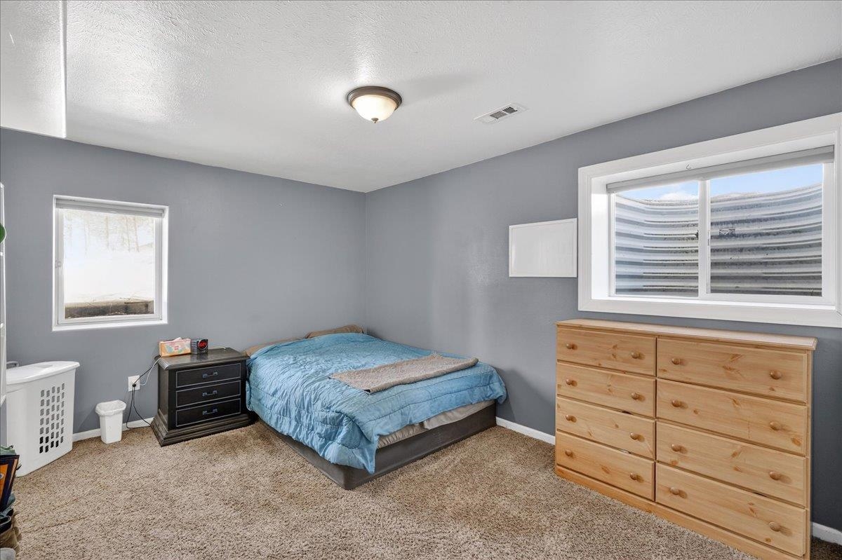 6802 S Conklin Rd - Photo 28