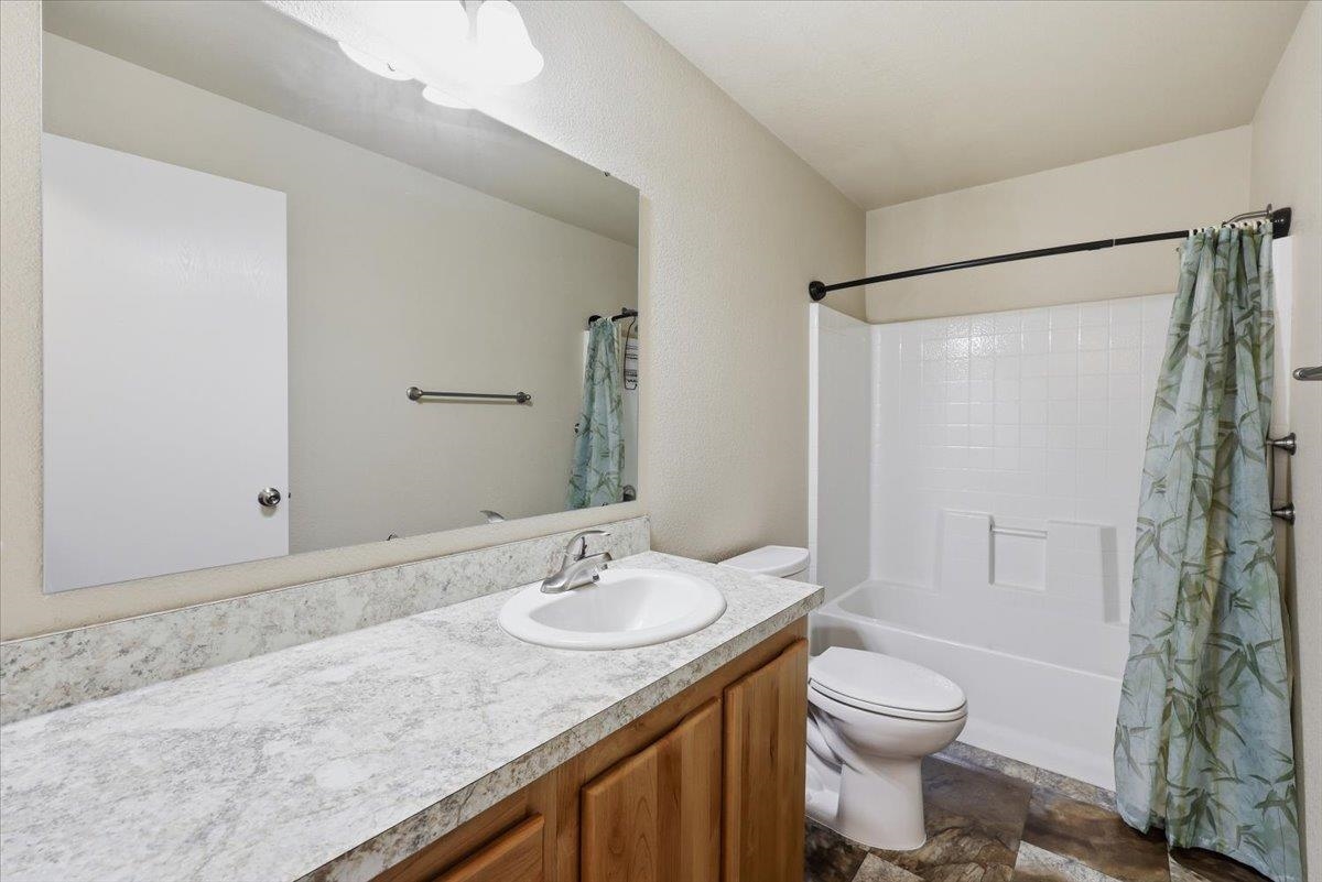 1205 E Lyons Ave - Photo 15