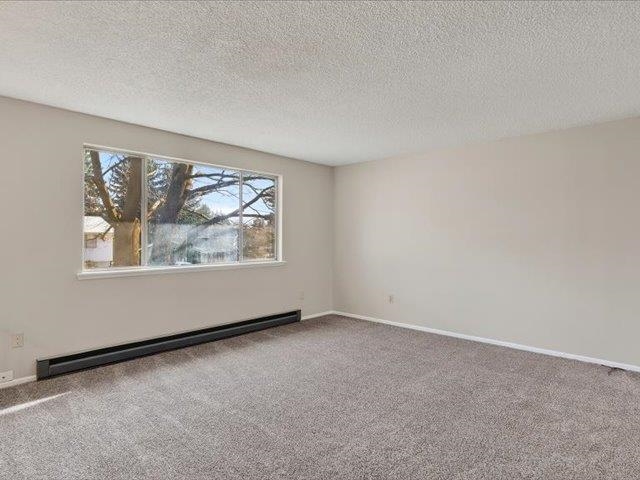 7805 N Dakota St - Photo 2