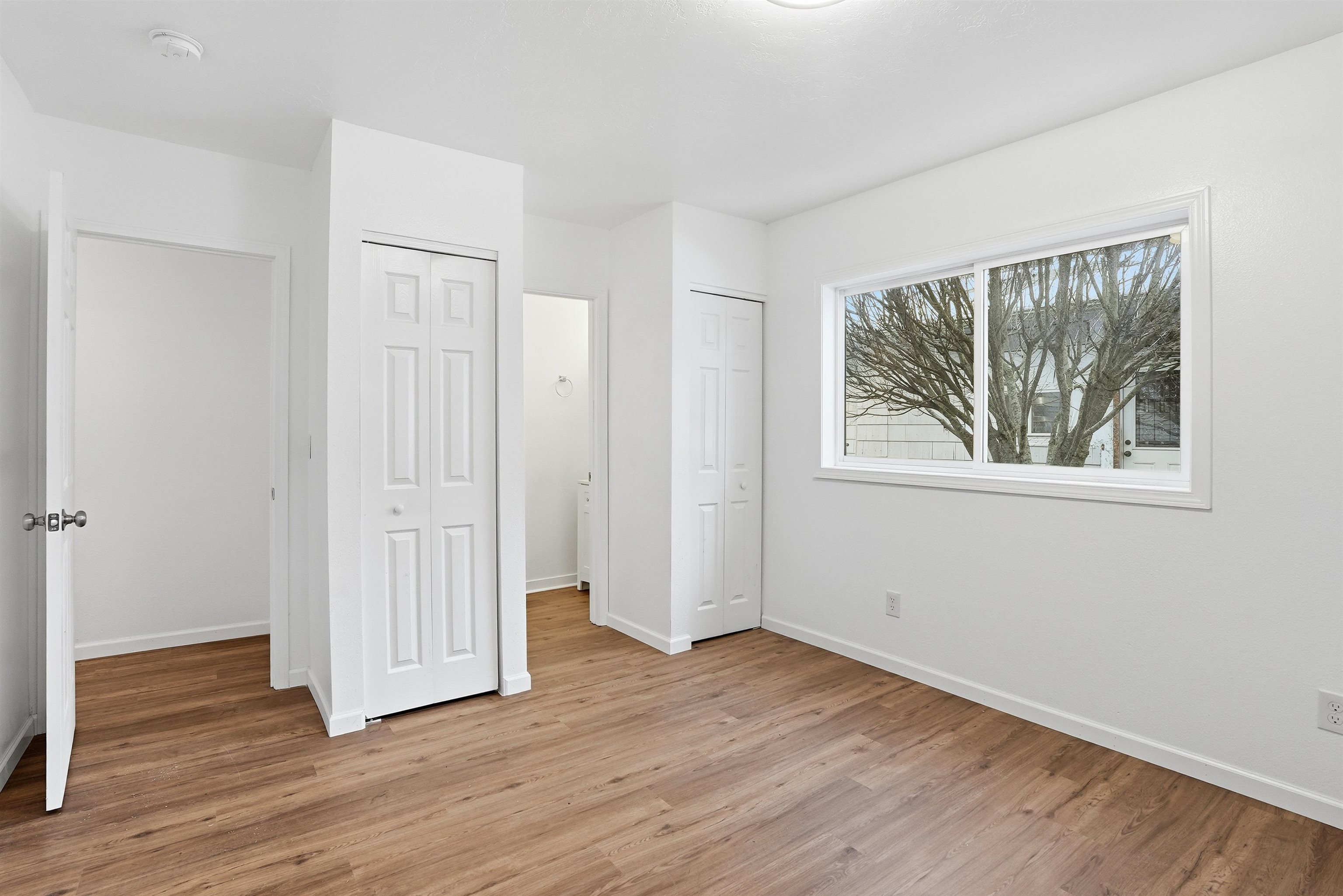 1017 E 29th Ave - Photo 12