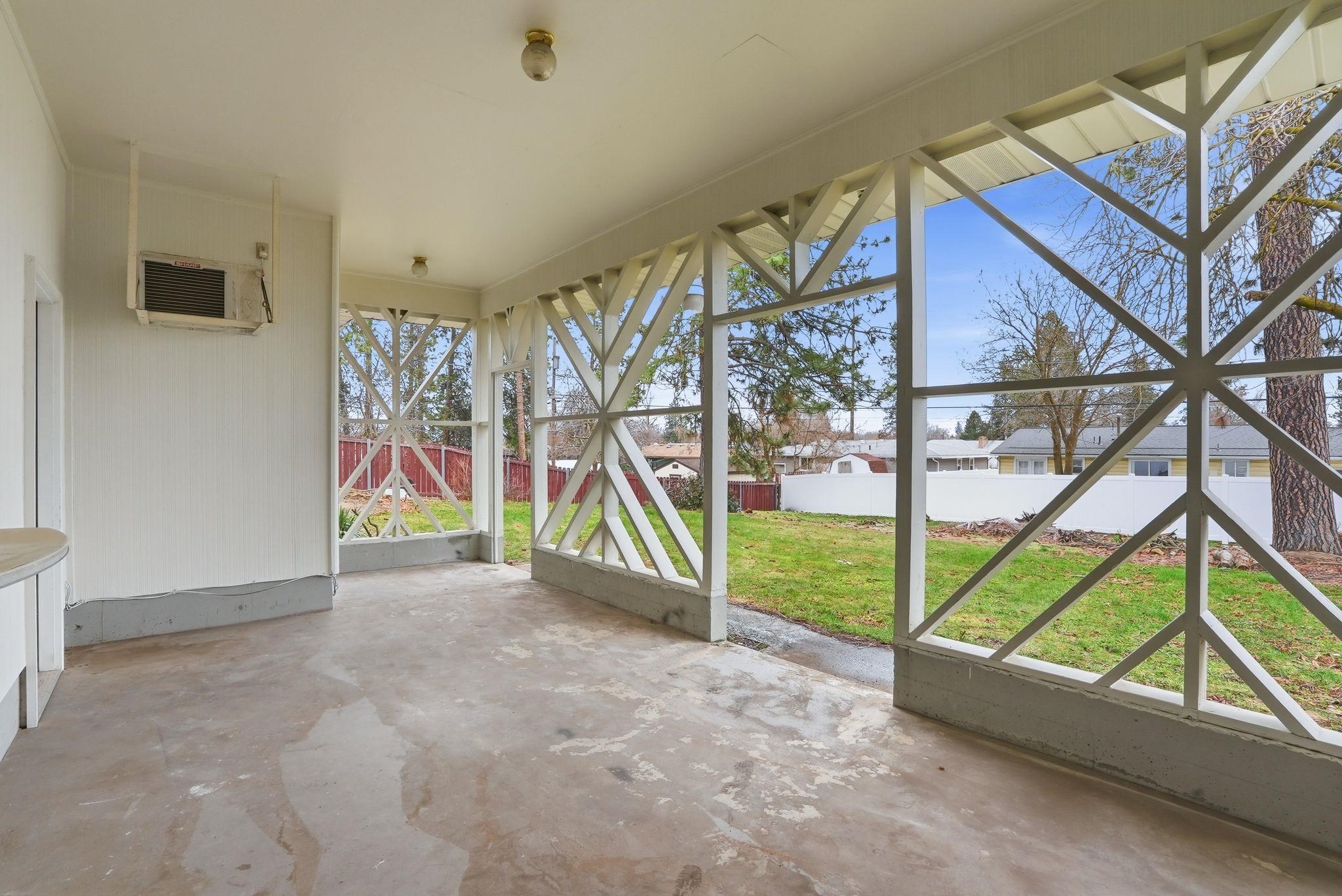 2917 ROSEWOOD Ave - Photo 27