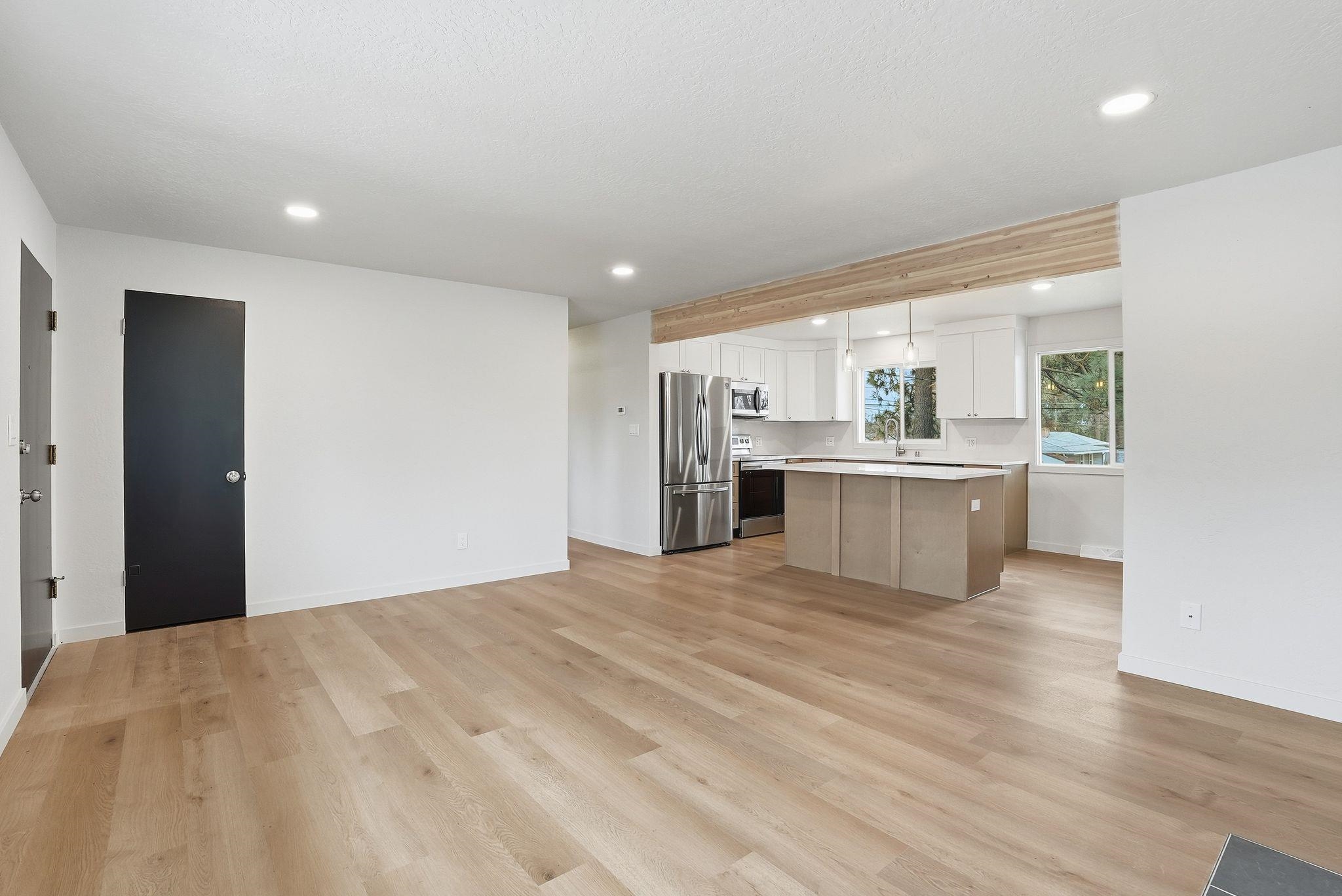 2917 ROSEWOOD Ave - Photo 6