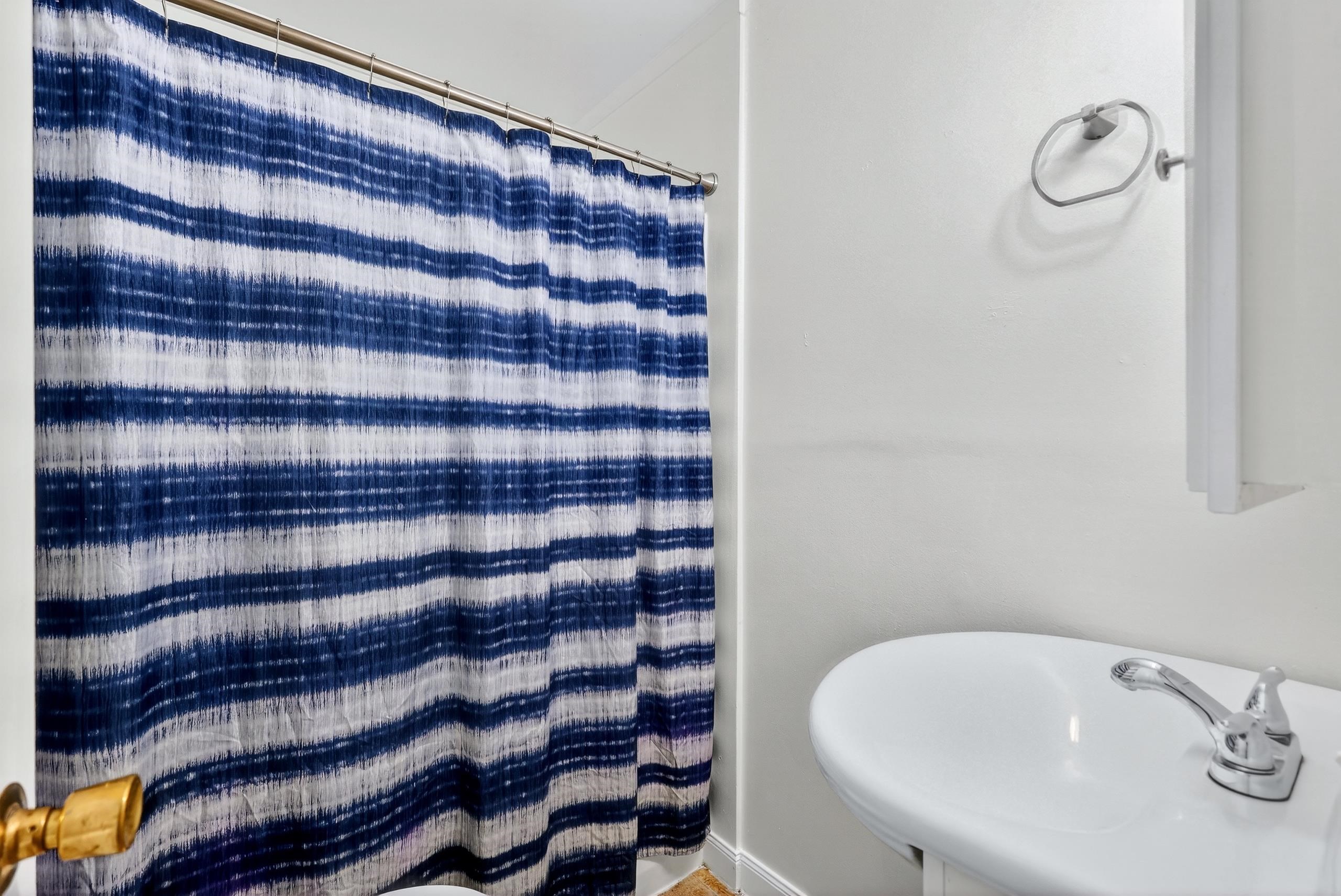 1818 E Bismark Ave - Photo 3