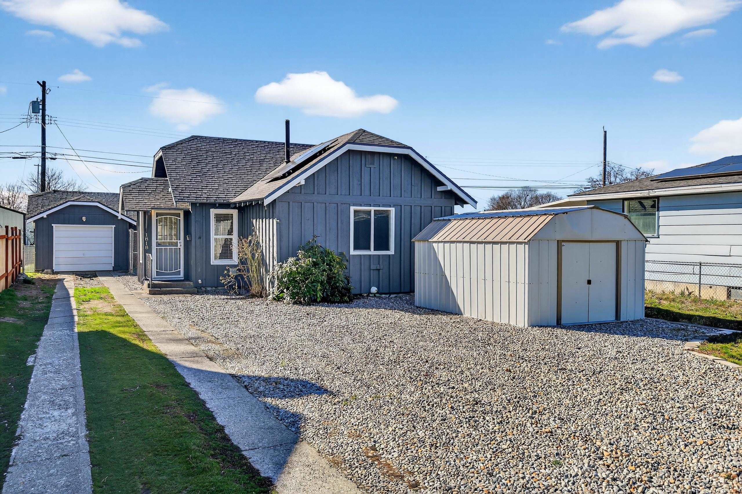 1818 E Bismark Ave - Photo 26