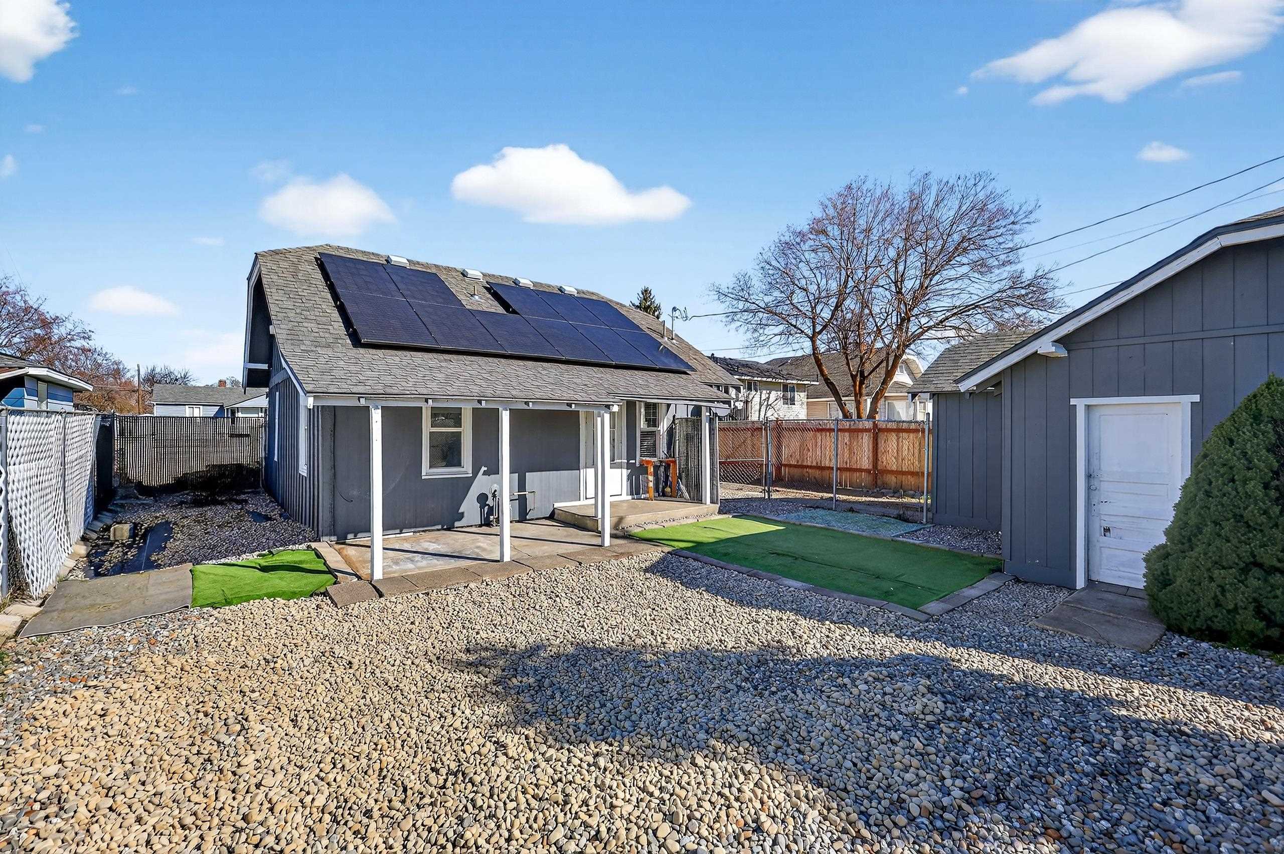 1818 E Bismark Ave - Photo 33