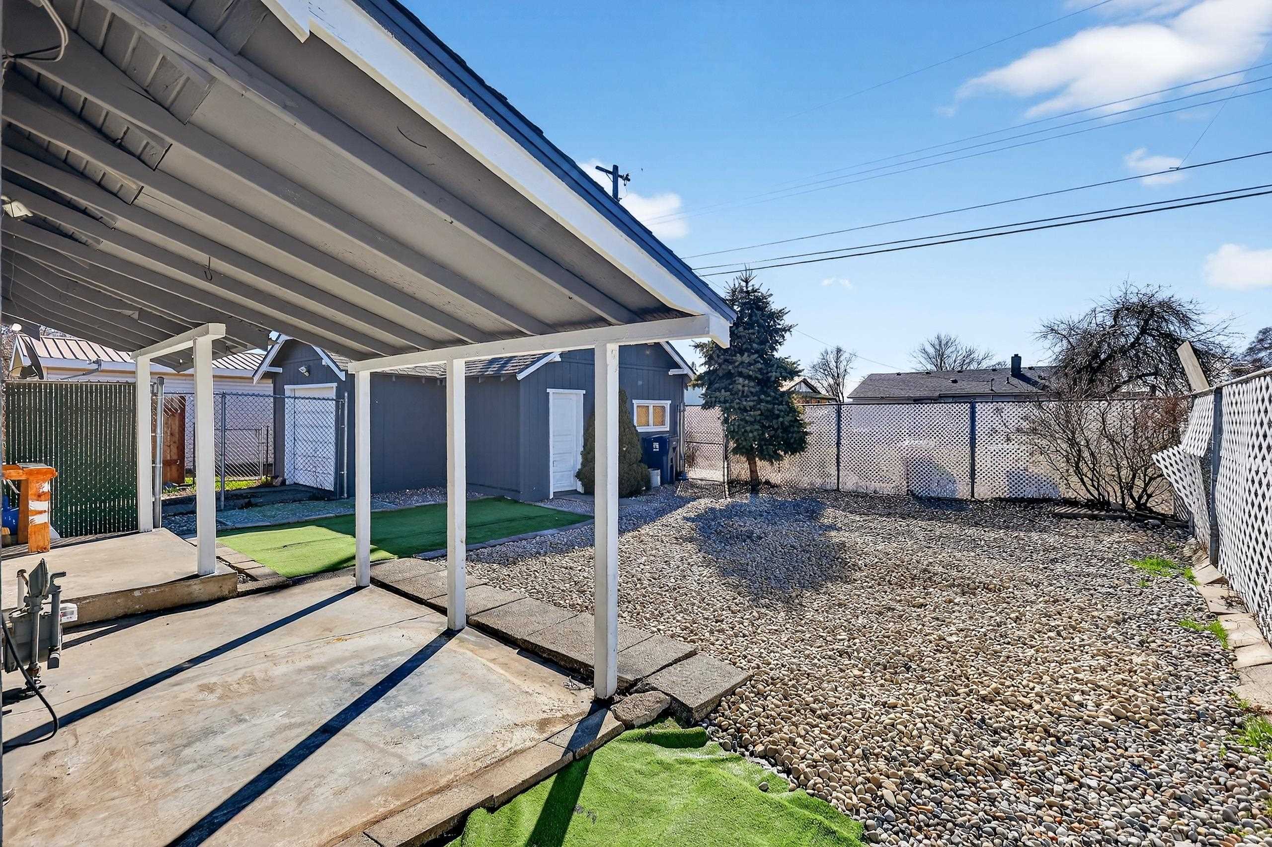 1818 E Bismark Ave - Photo 35