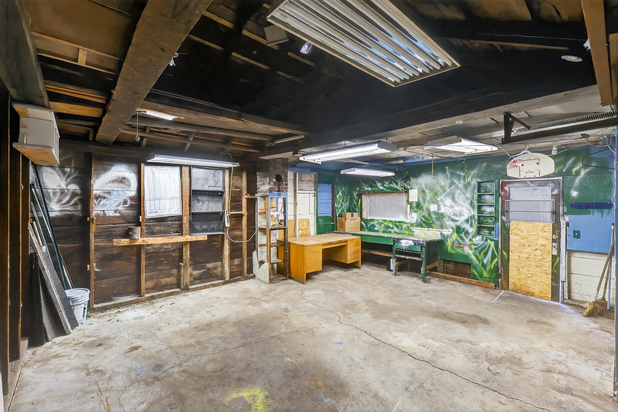 1818 E Bismark Ave - Photo 38