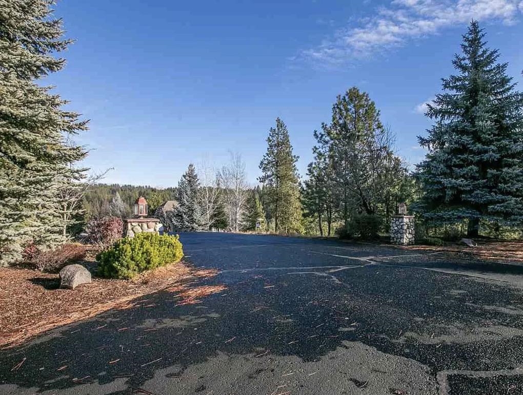 2410 E Hangman Creek Ln - Photo 17
