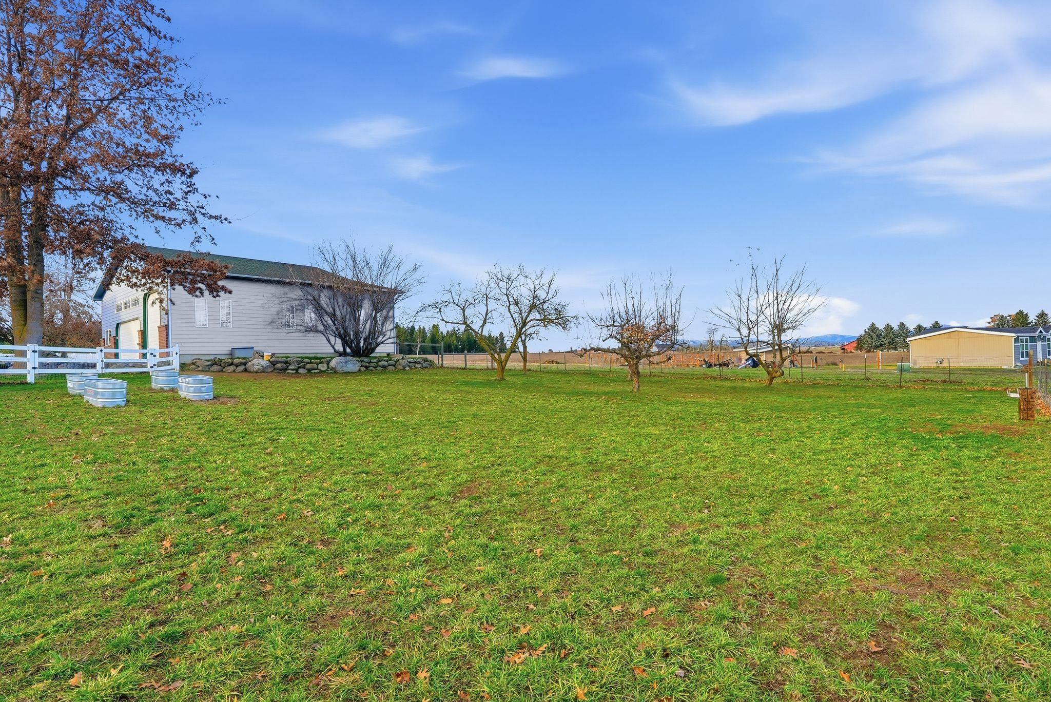 32115 N Spotted Rd - Photo 31
