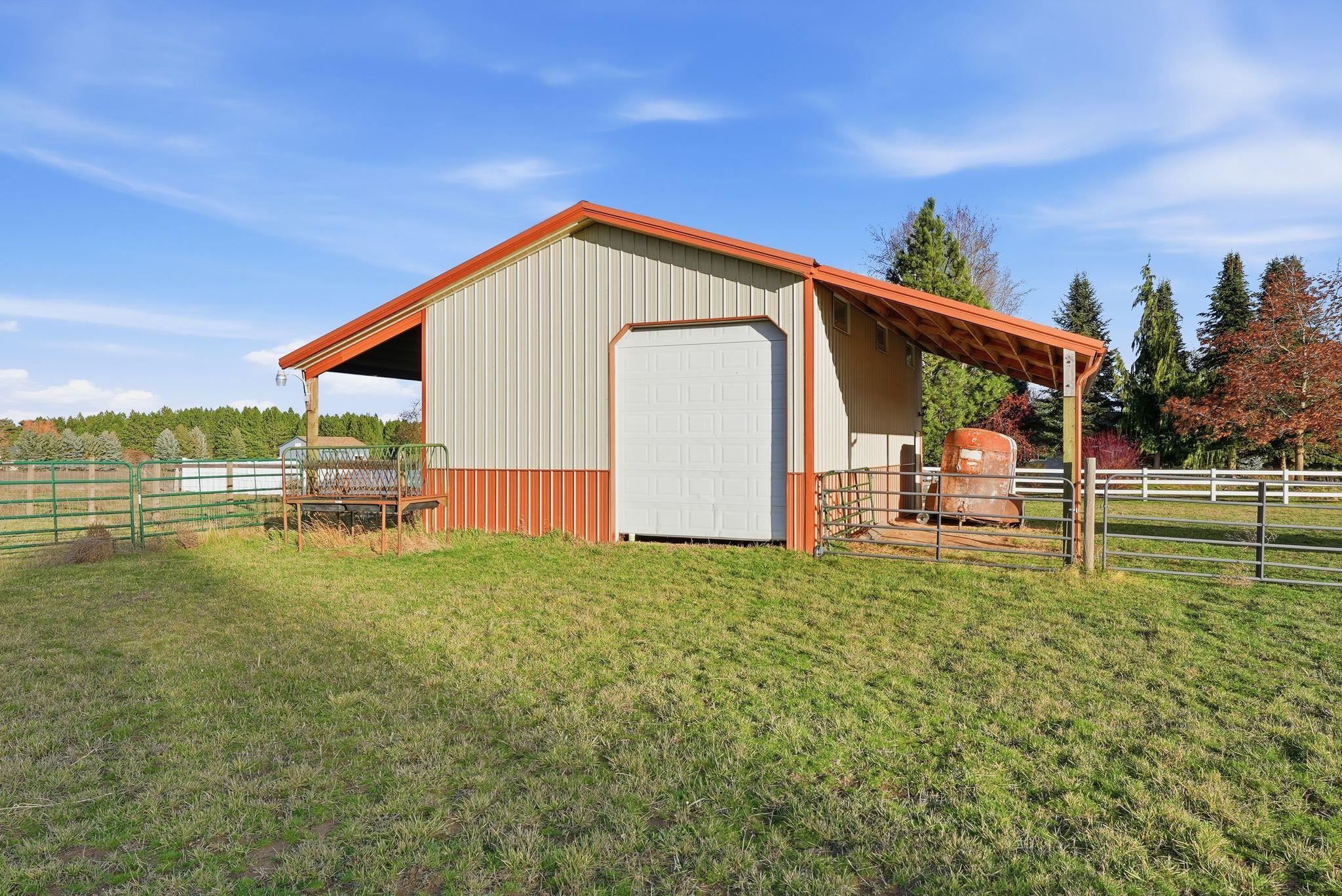 32115 N Spotted Rd - Photo 32