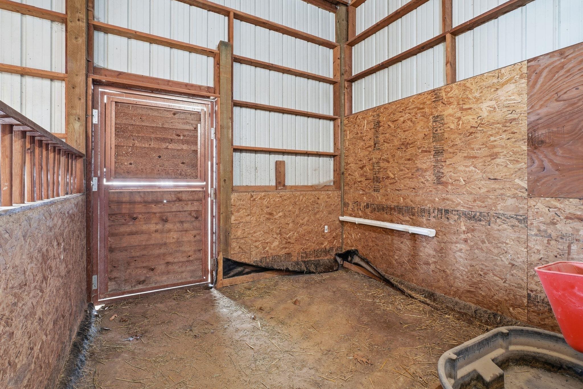 32115 N Spotted Rd - Photo 36