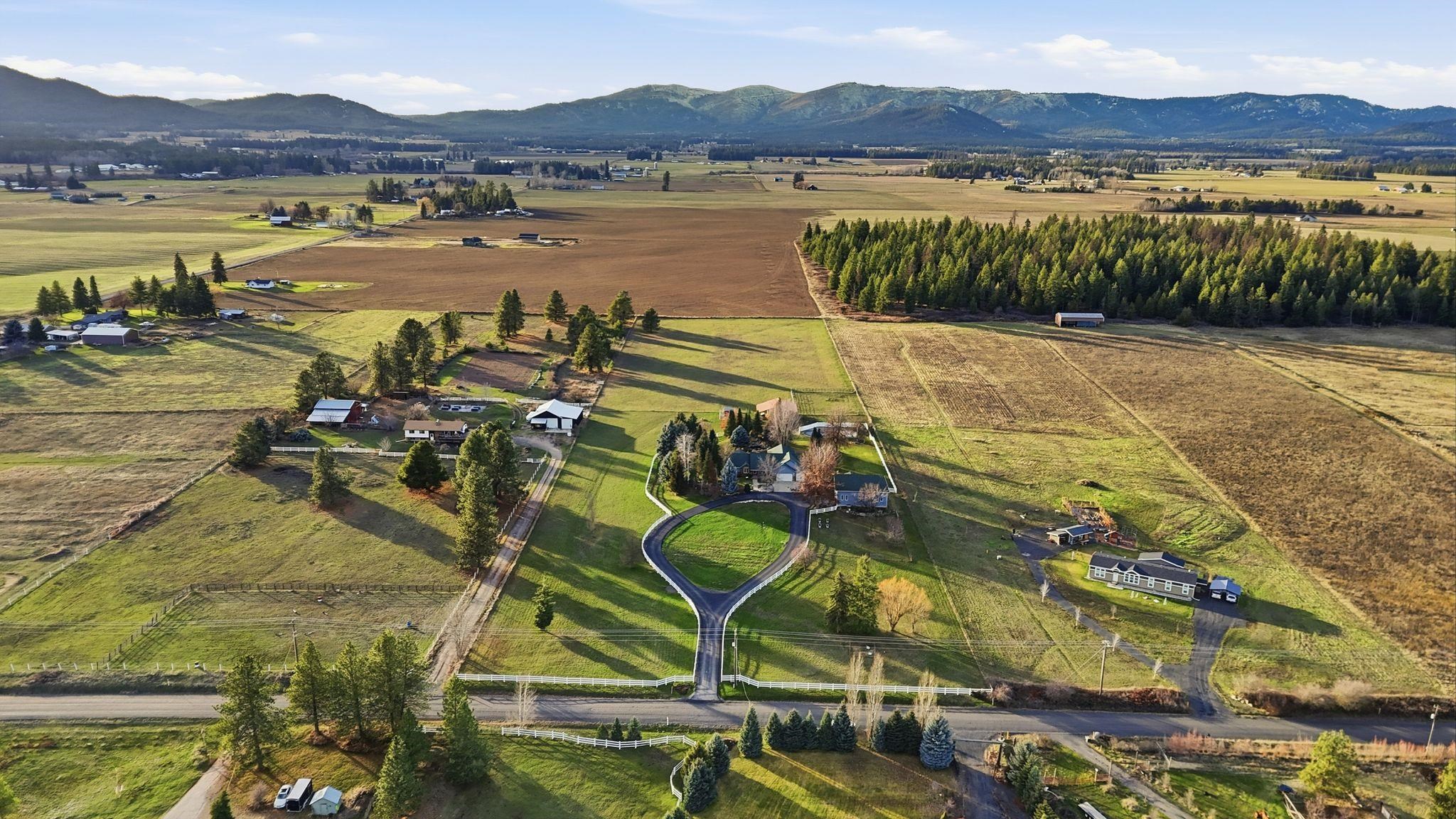32115 N Spotted Rd - Photo 49