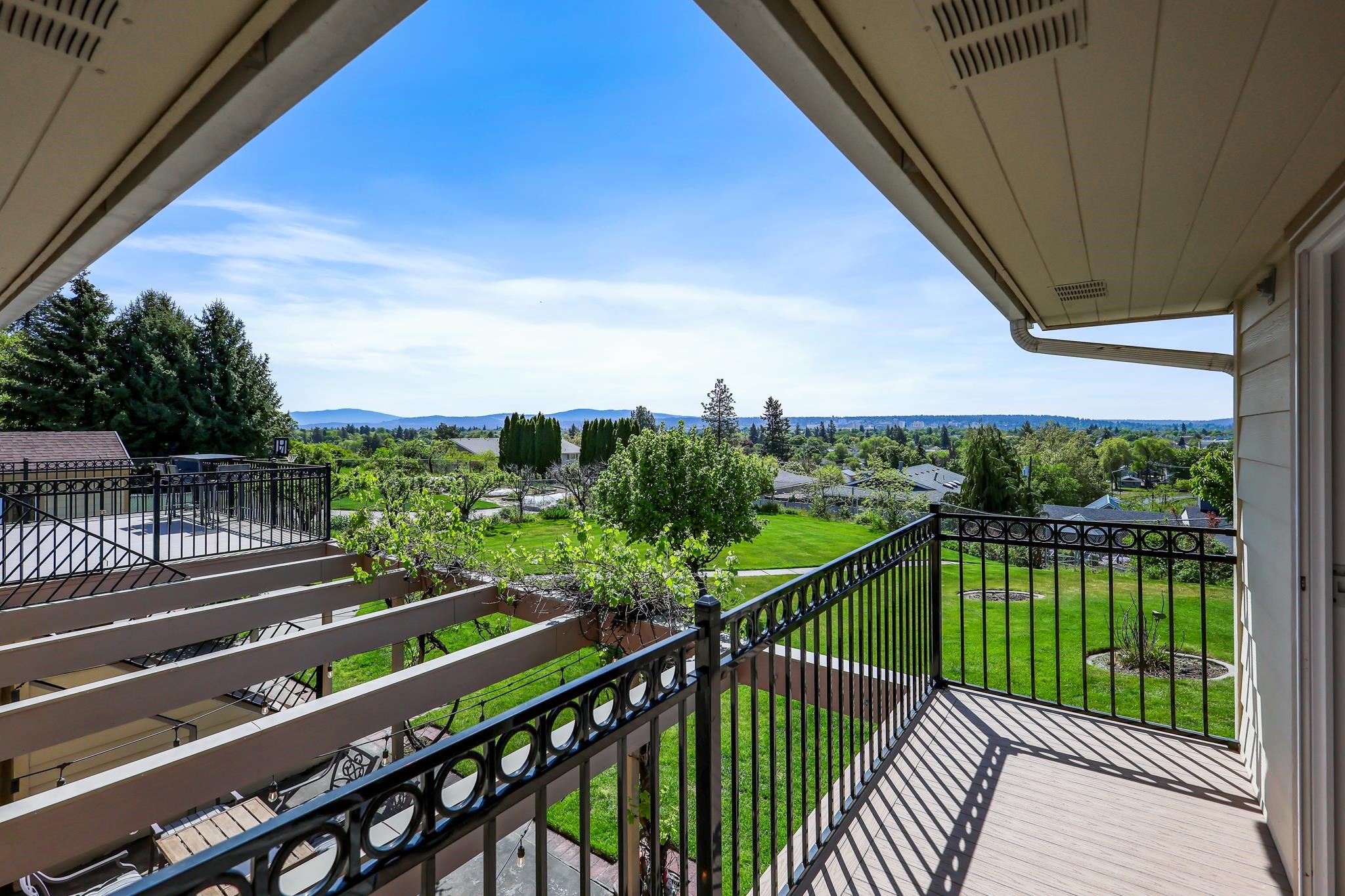 1509 W Courtland Ave - Photo 19