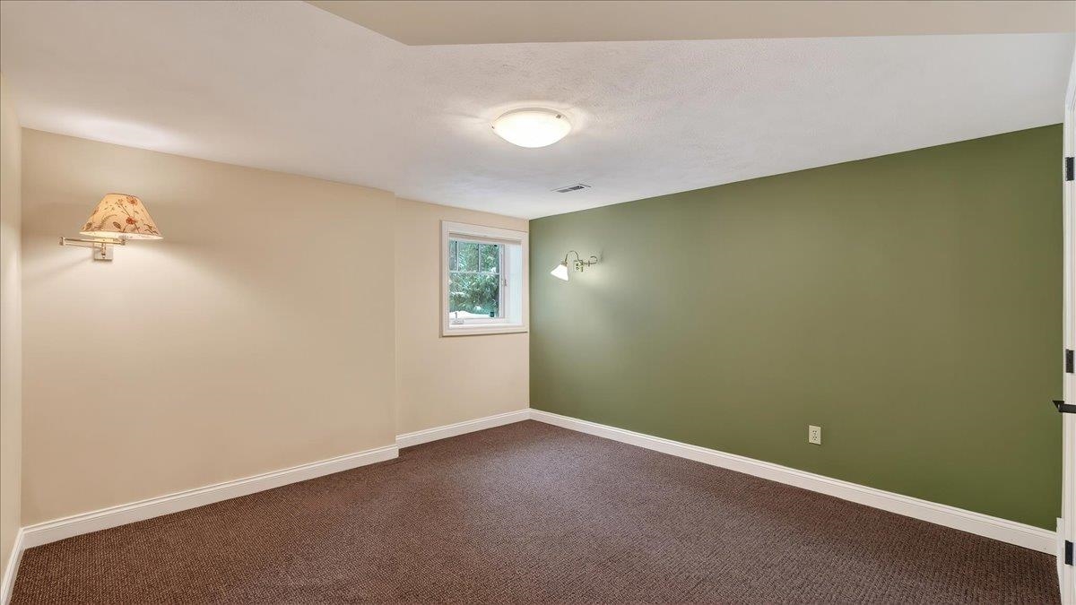 9115 N Mountain View Ln - Photo 24