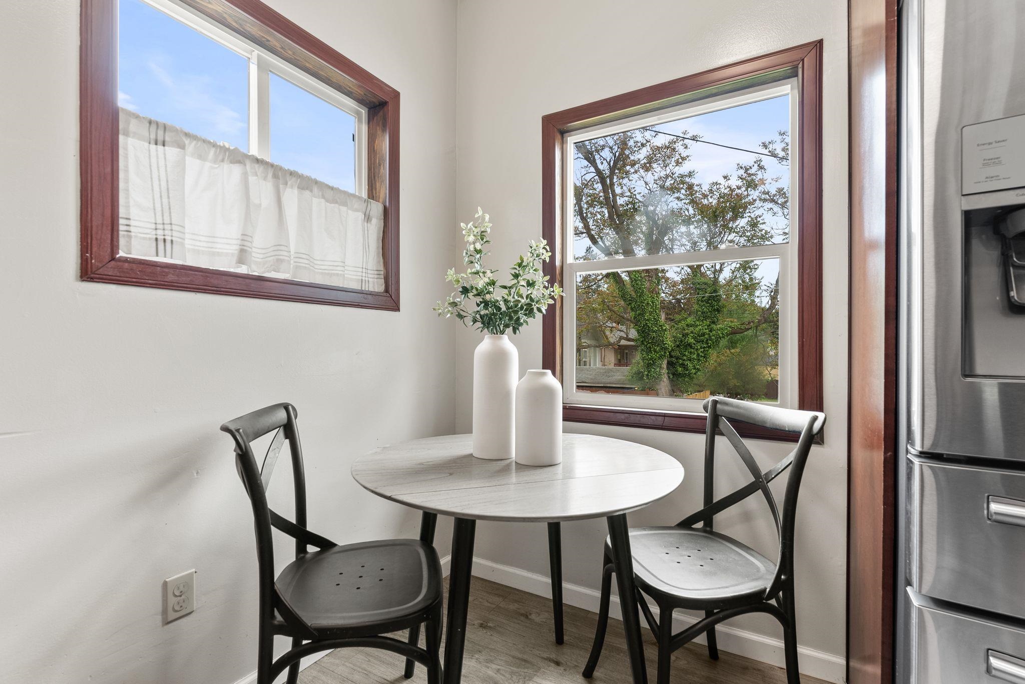 1116 E Newark Ave - Photo 17