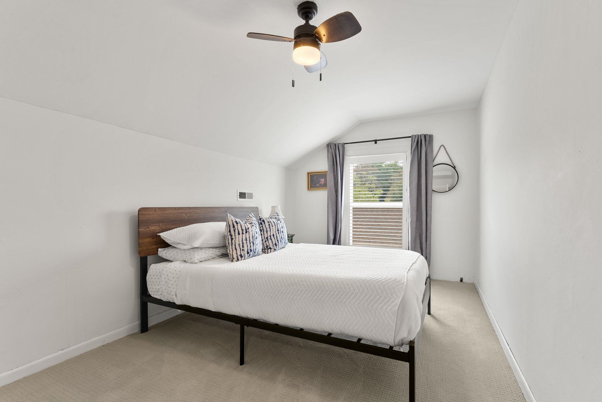1116 E Newark Ave - Photo 26