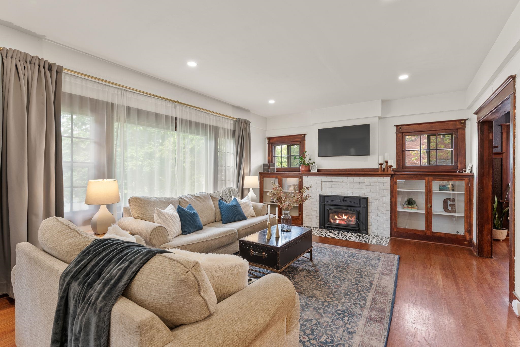 1116 E Newark Ave - Photo 4