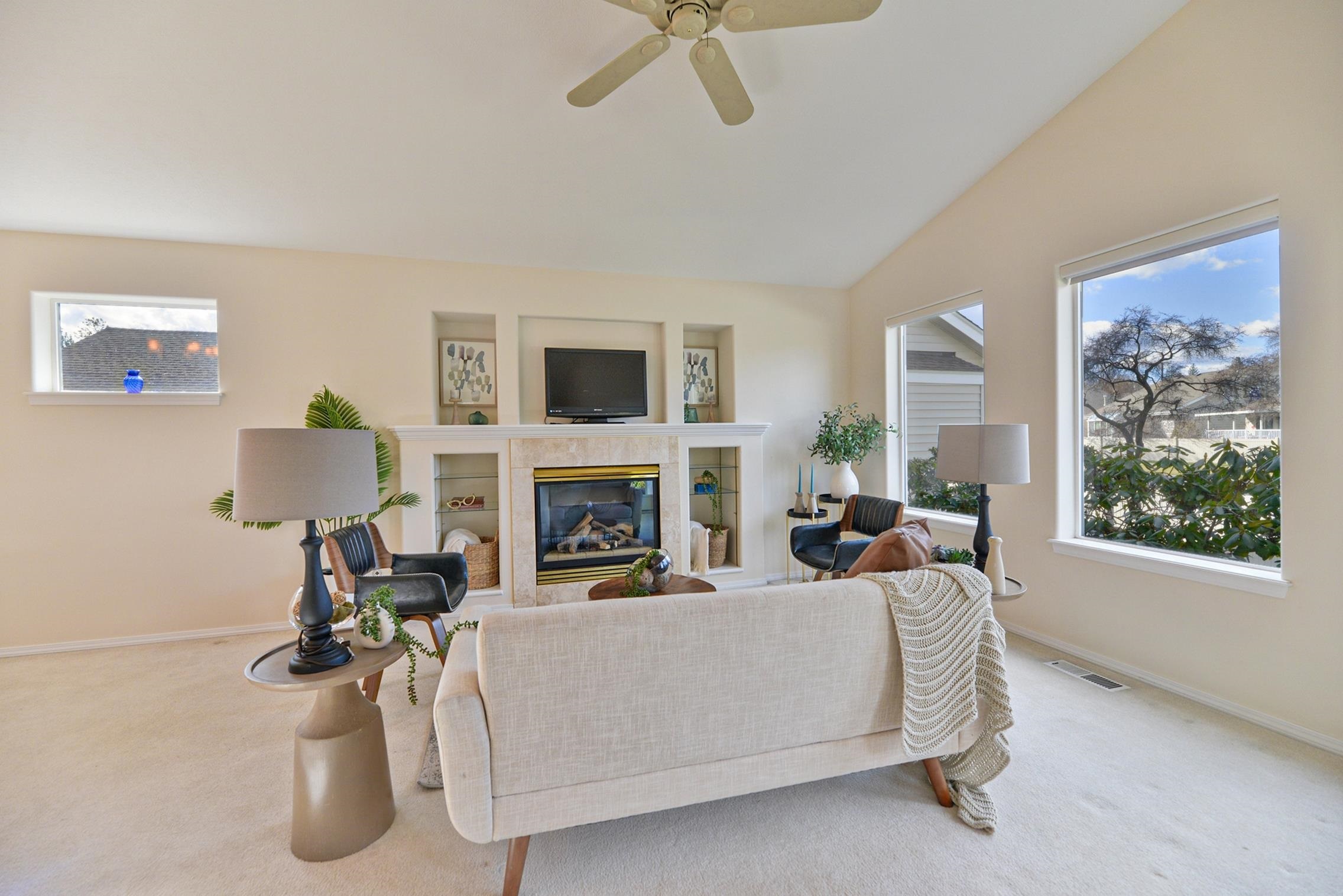 3908 S Greystone Ln - Photo 6
