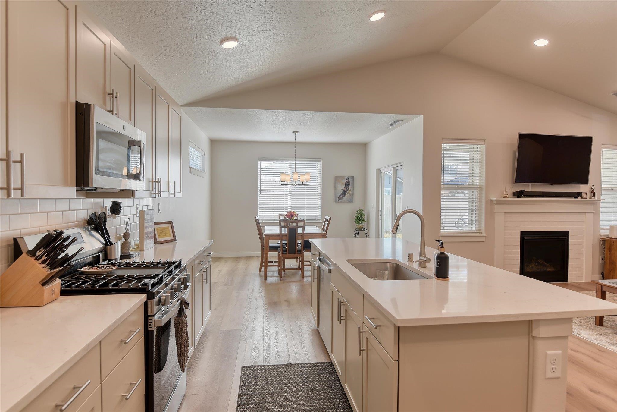 2263 W MAXINE Ave - Photo 11