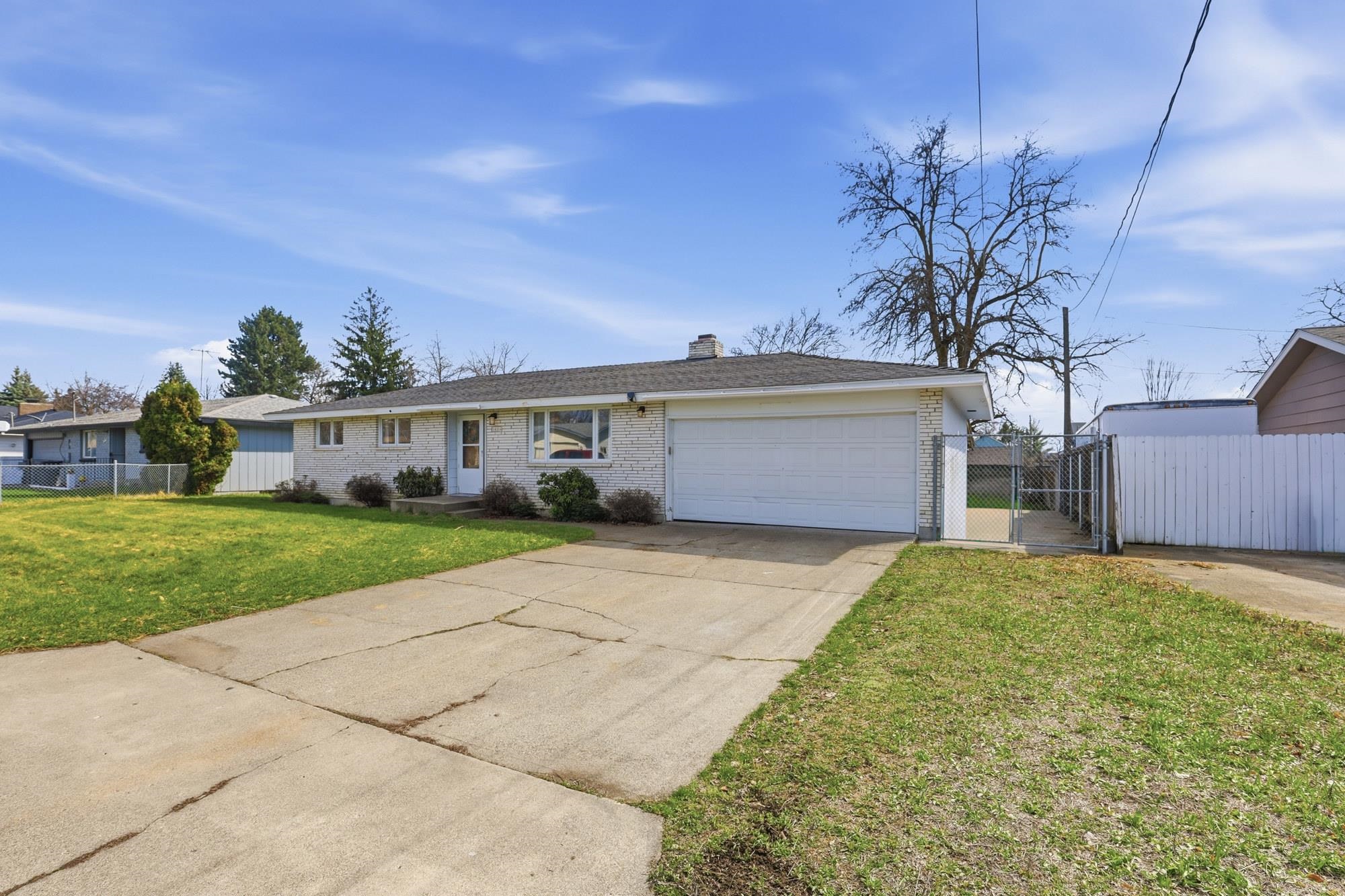 14006 E Mallon Ave - Photo 33