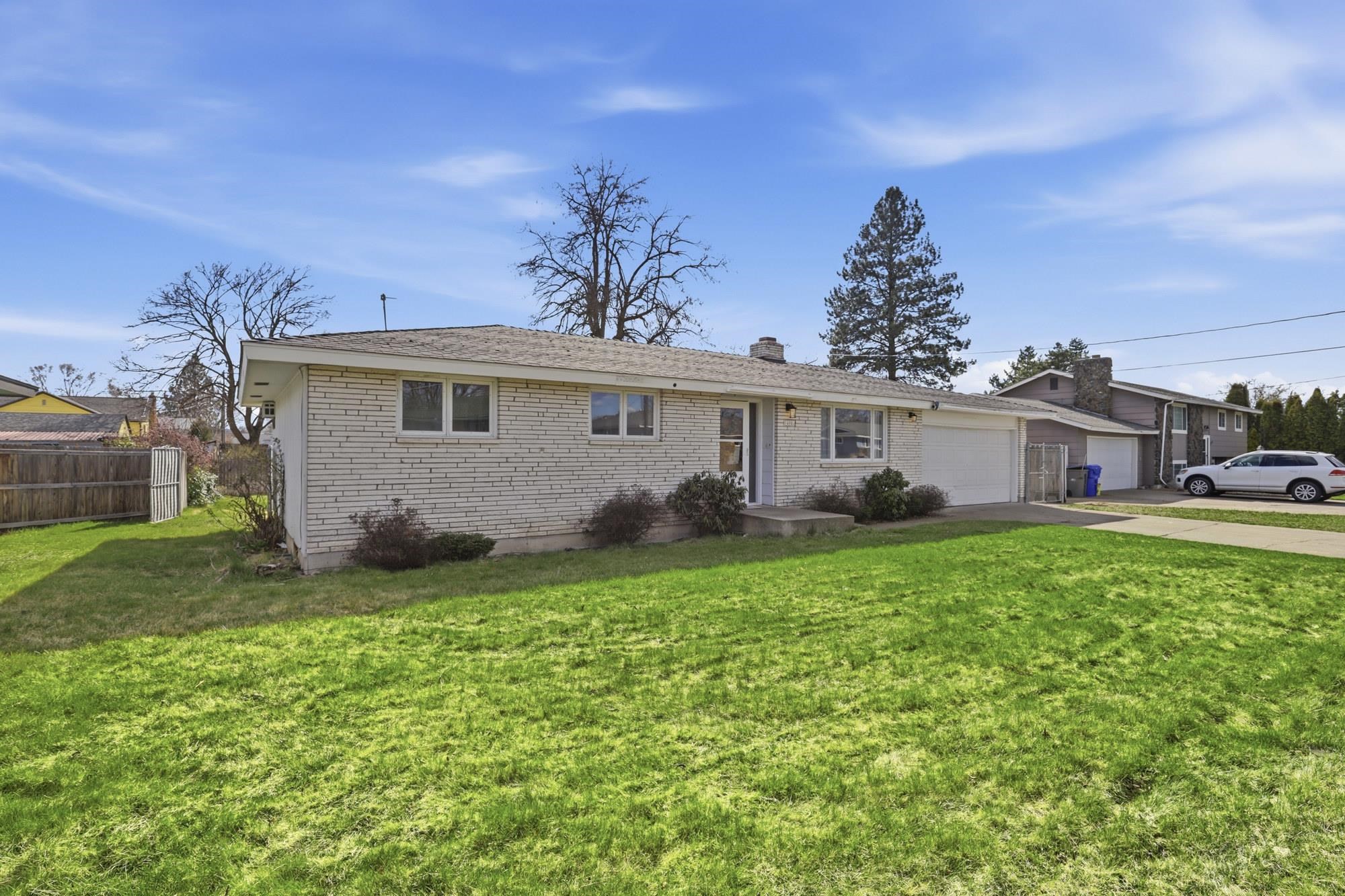 14006 E Mallon Ave - Photo 34