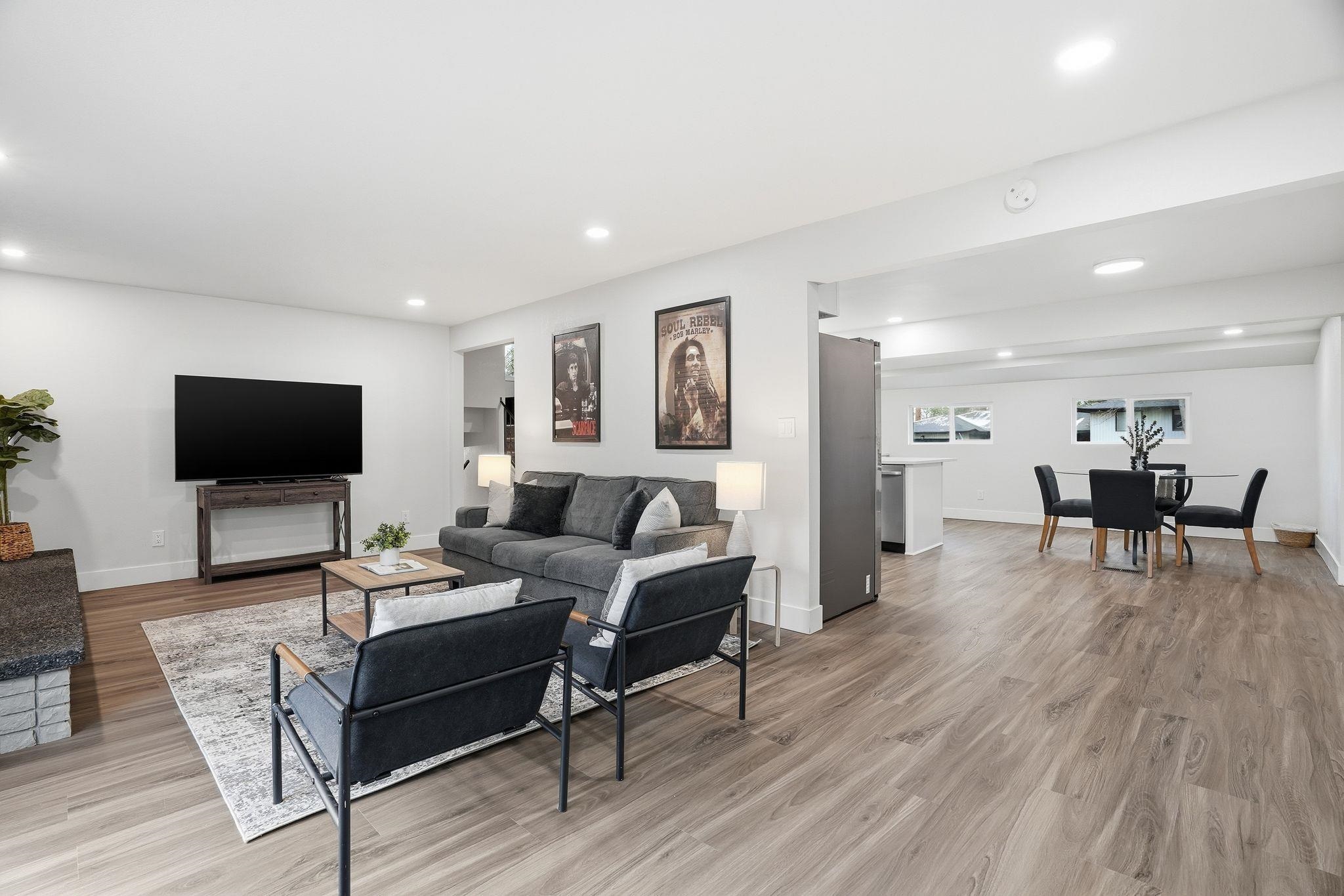 11315 N Madison St - Photo 6
