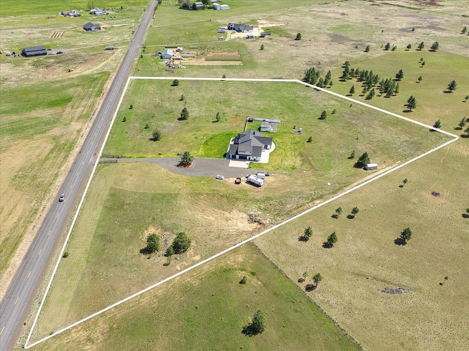 15921 W Four Mound Rd - Photo 42
