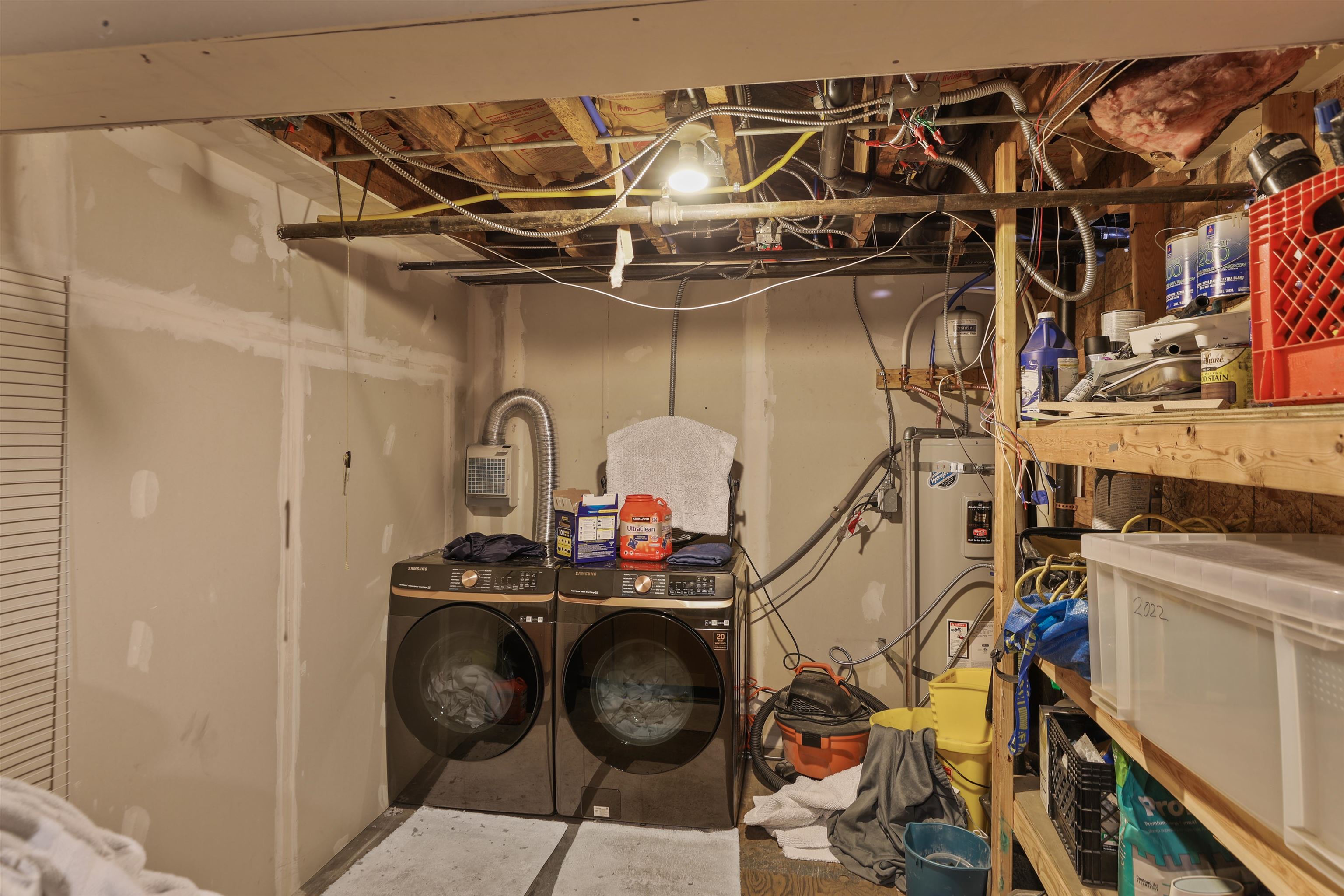 423 W 1st Ave - Photo 15