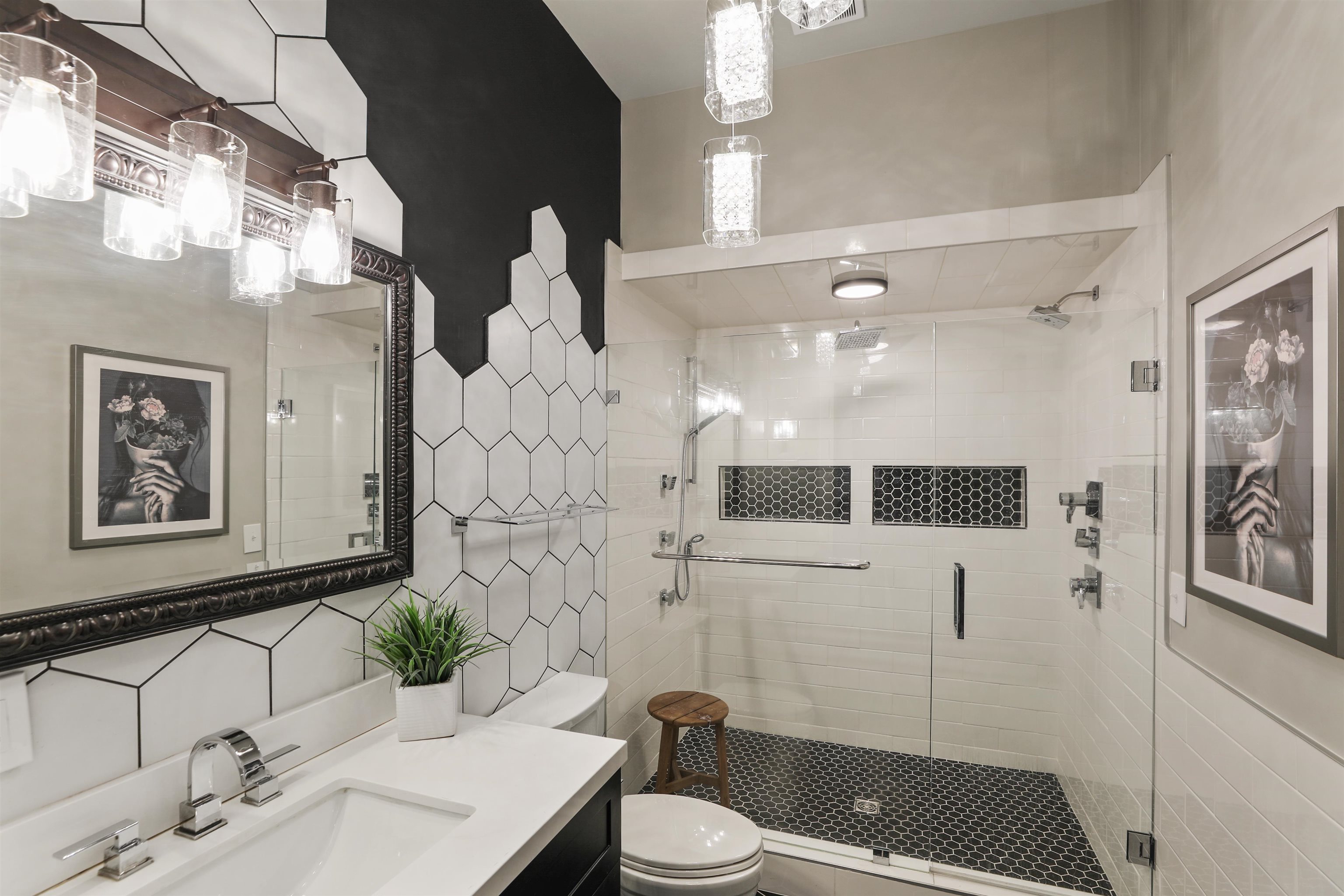 423 W 1st Ave - Photo 5