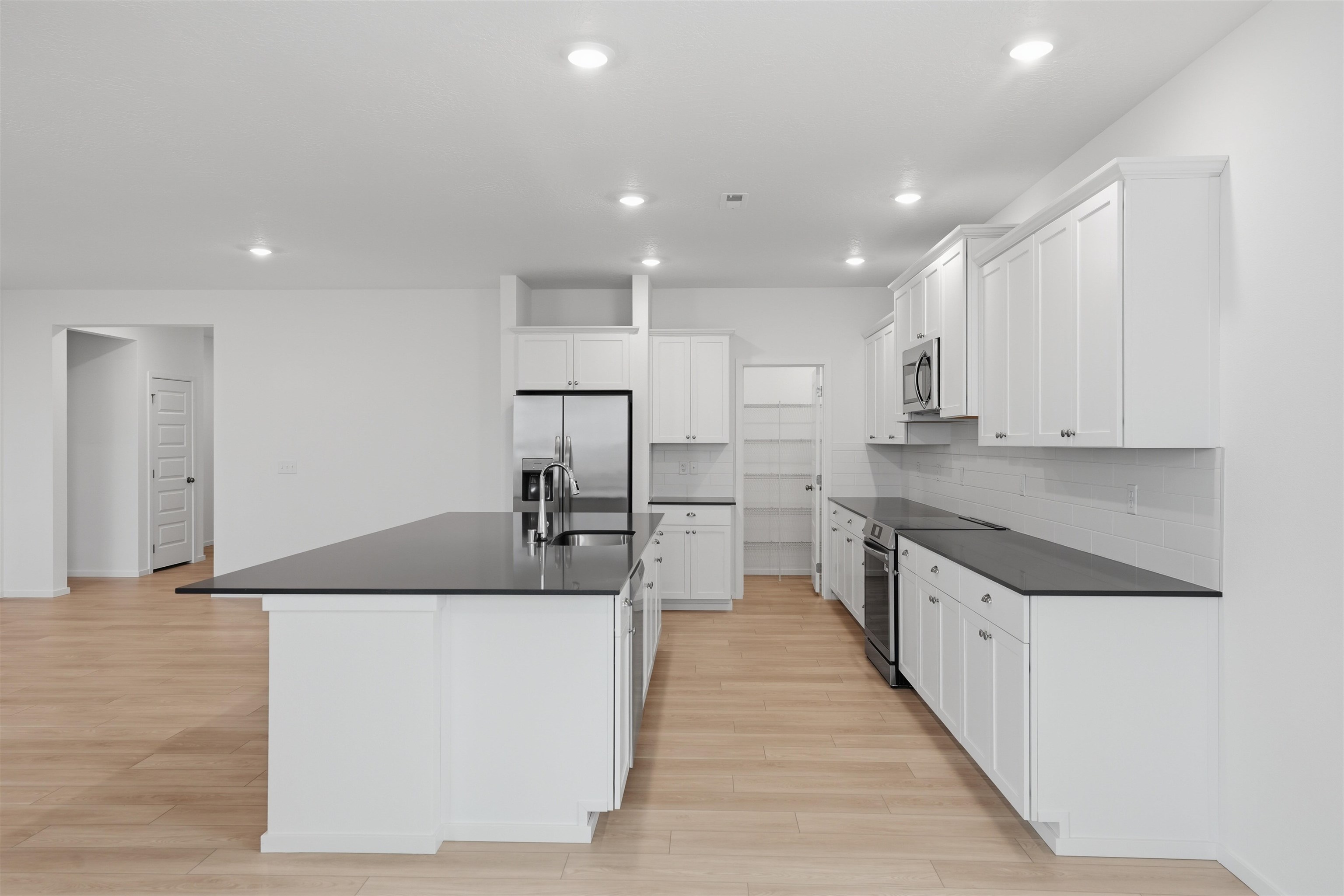 4191 W Connaught Ave - Photo 3