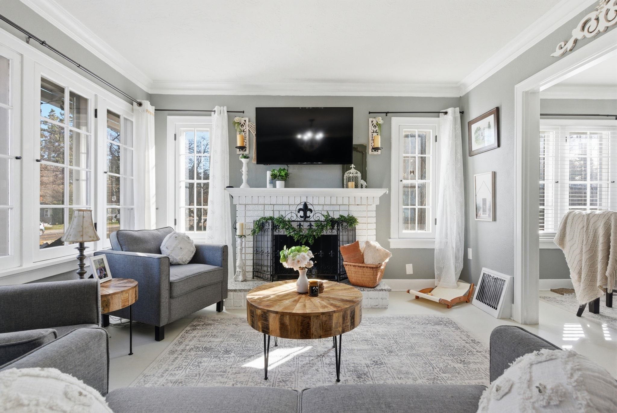 49 W 29th Ave - Photo 6