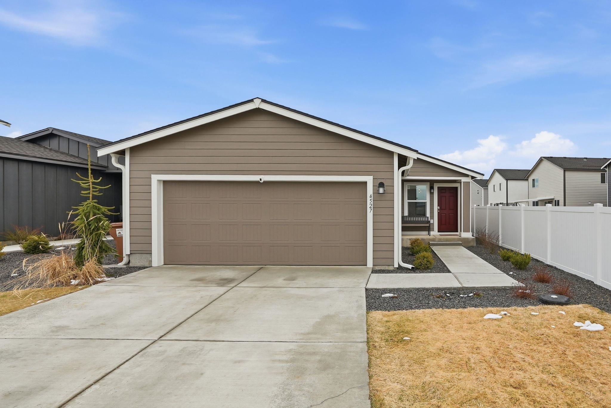 4527 W Connaught Ave - Photo 1
