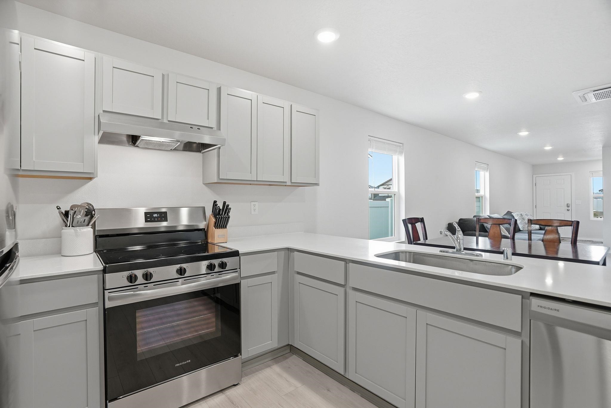 4527 W Connaught Ave - Photo 15