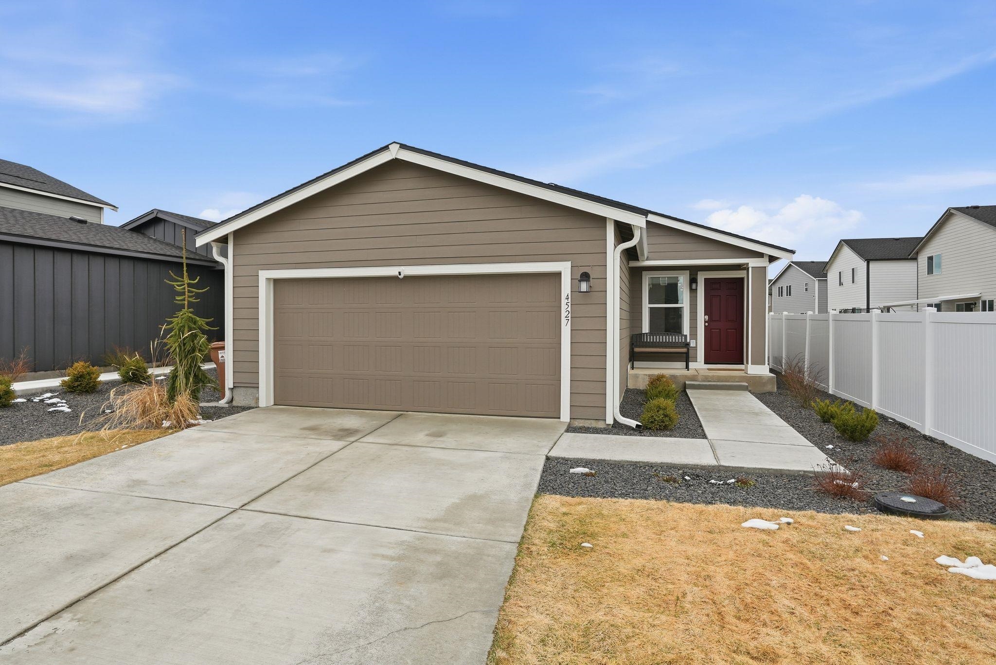 4527 W Connaught Ave - Photo 3