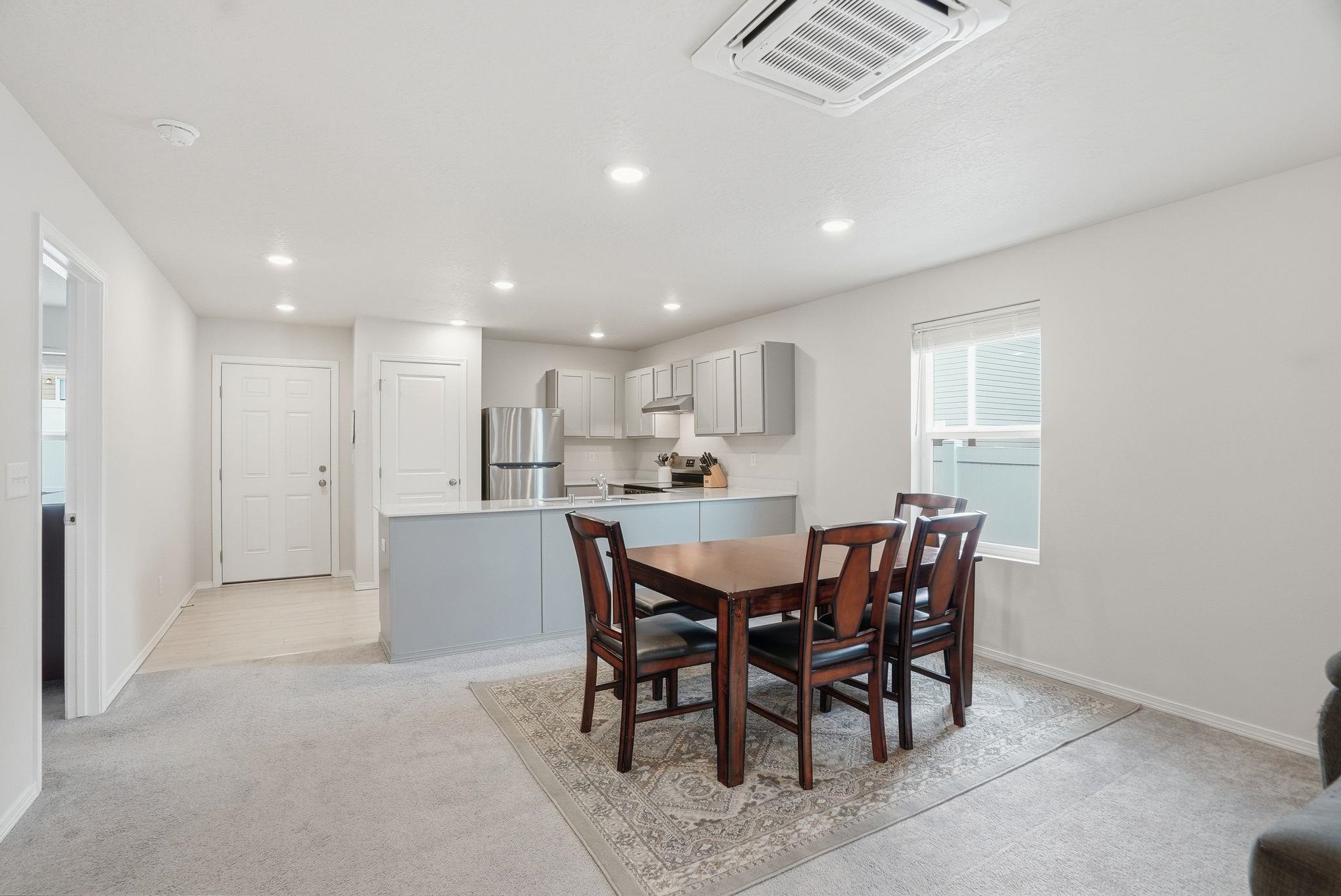 4527 W Connaught Ave - Photo 8