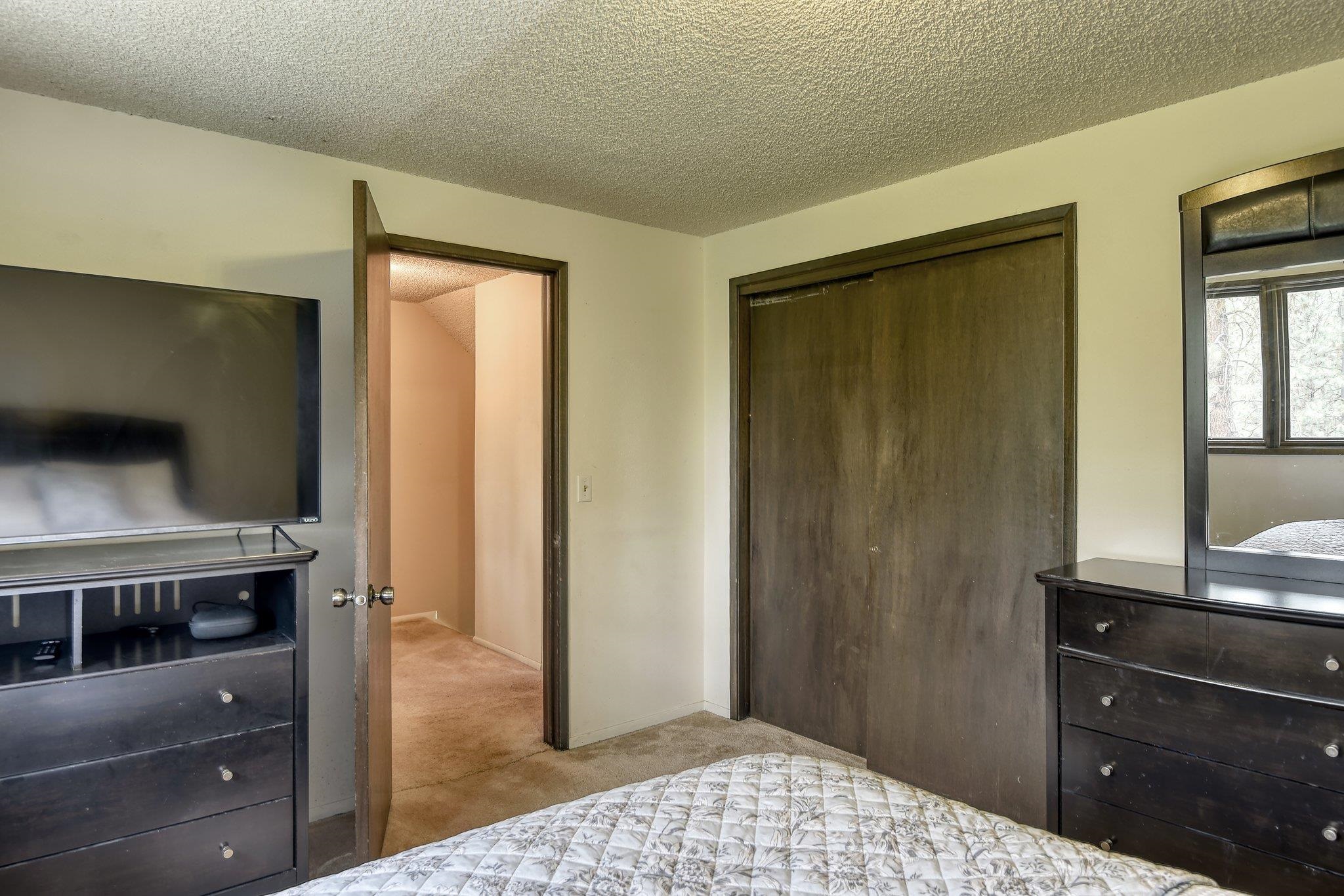 1026 W Bellwood Dr - Photo 24